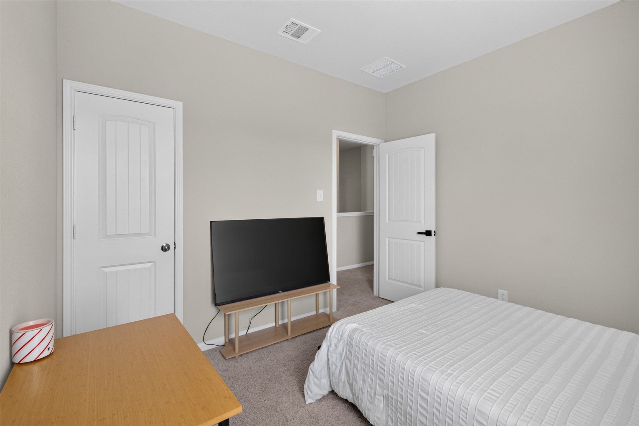 14040 Lamprey Drive Property Photo 17