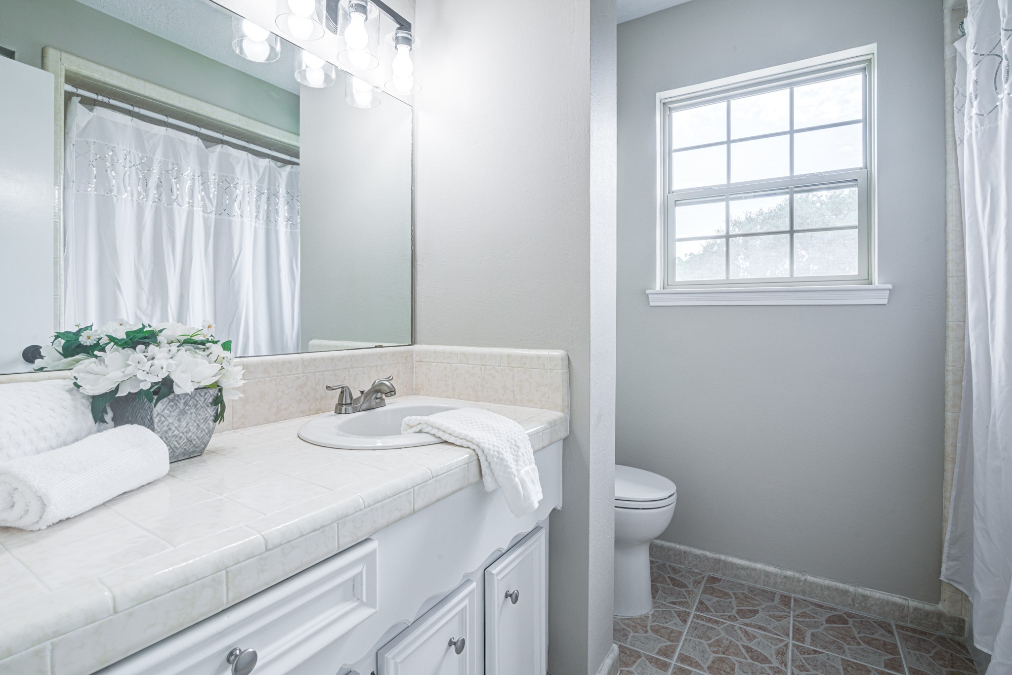 1313 Mcdonald Street Property Photo 24