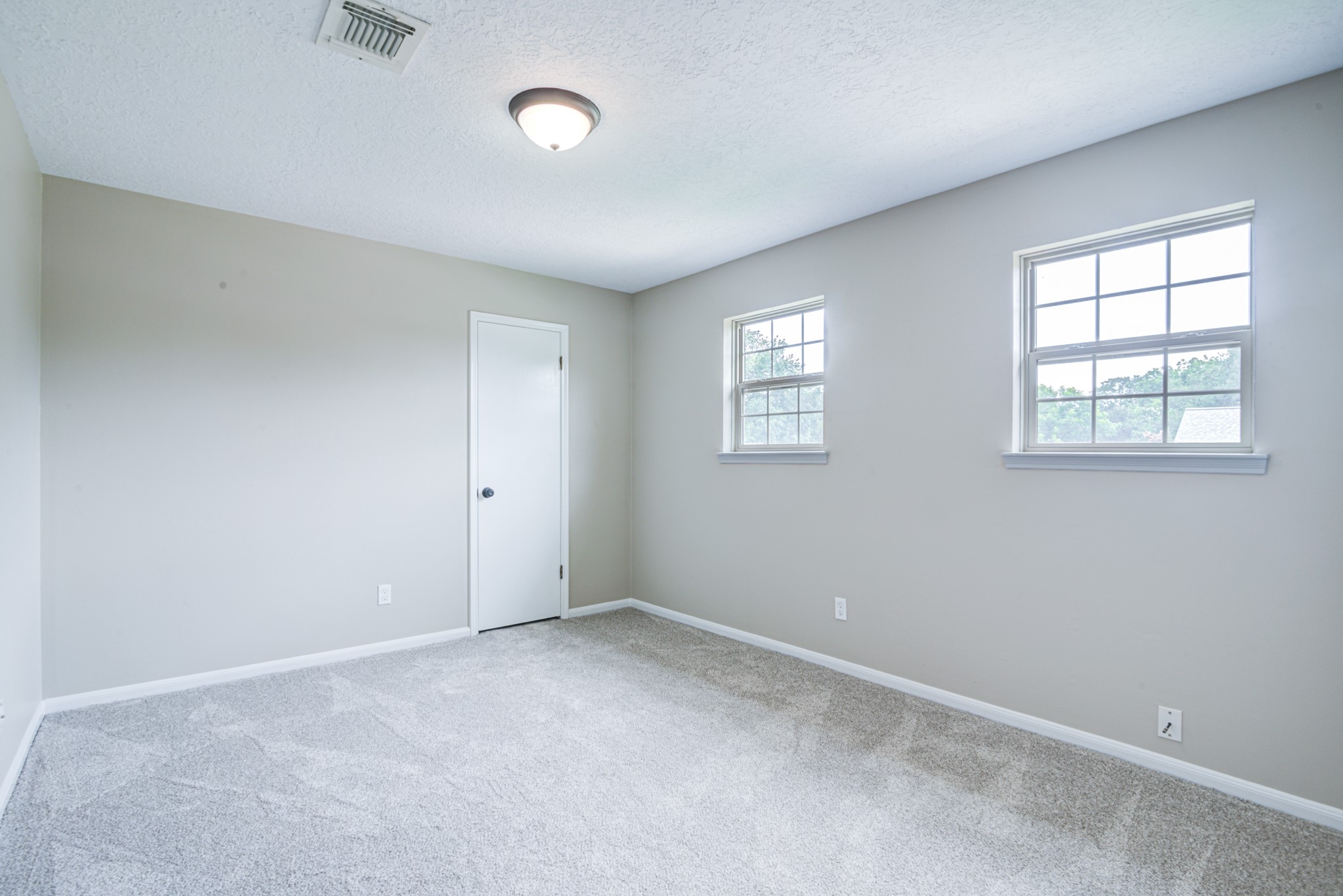 1313 Mcdonald Street Property Photo 28