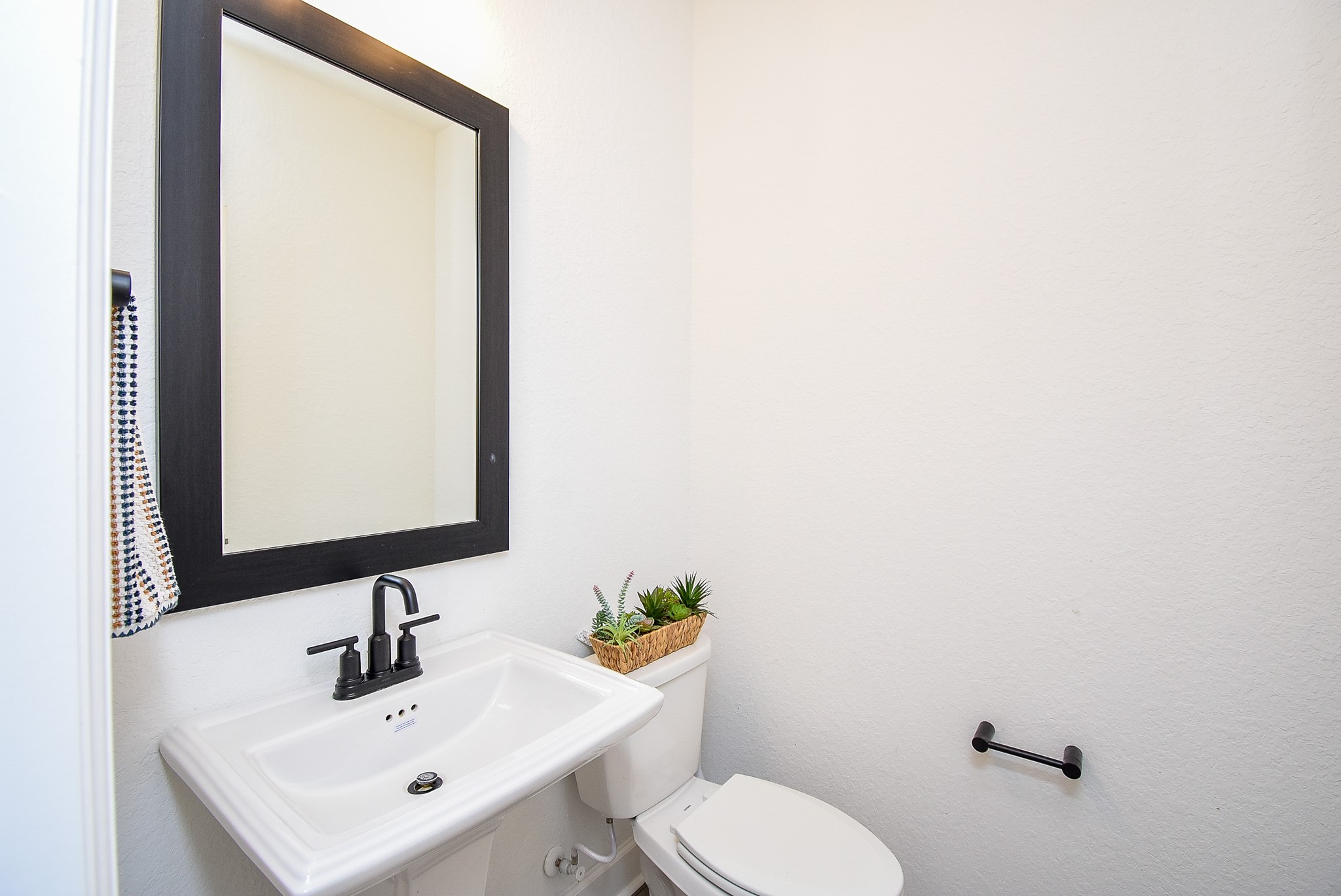 23714 Sweeny Valley Drive Property Photo 15