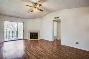 10615 Briar Forest Drive 406 Property Photo 10