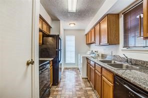 10615 Briar Forest Drive 406 Property Photo 13