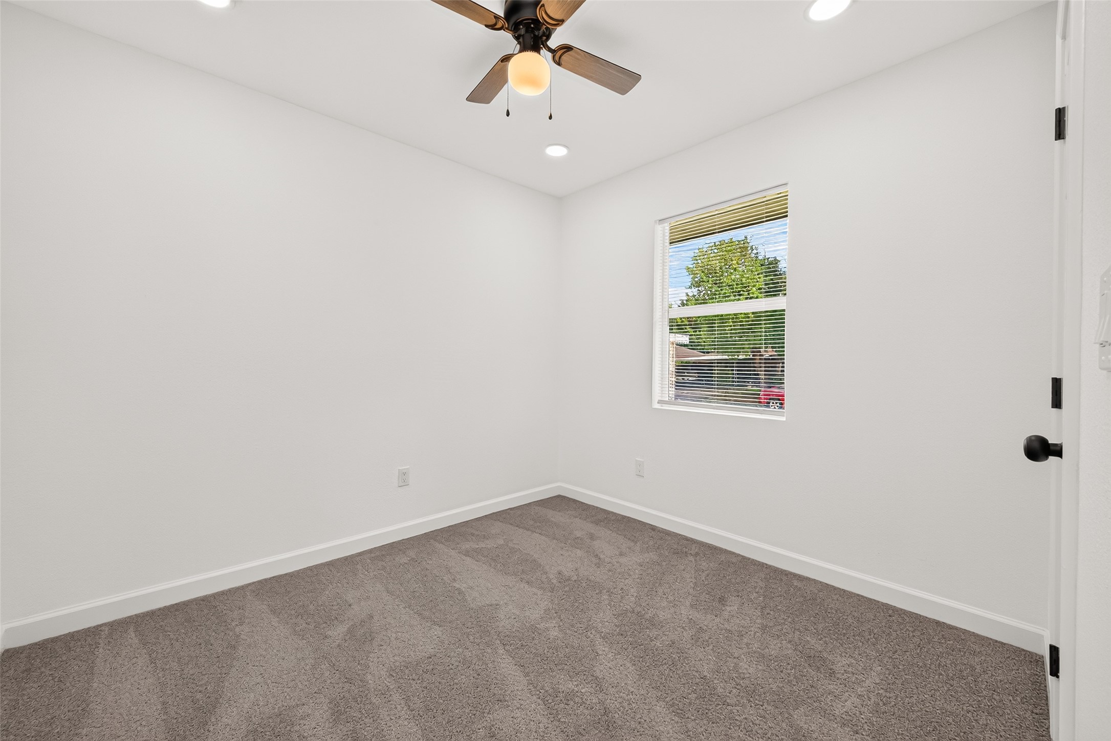 3107 Sunnydale Drive Property Photo 33