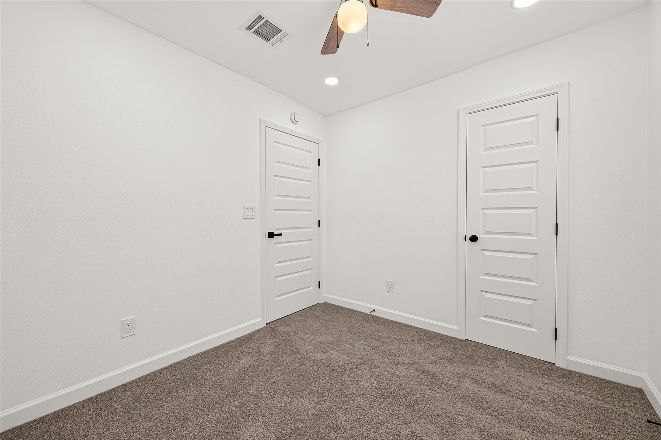3107 Sunnydale Drive Property Photo 35