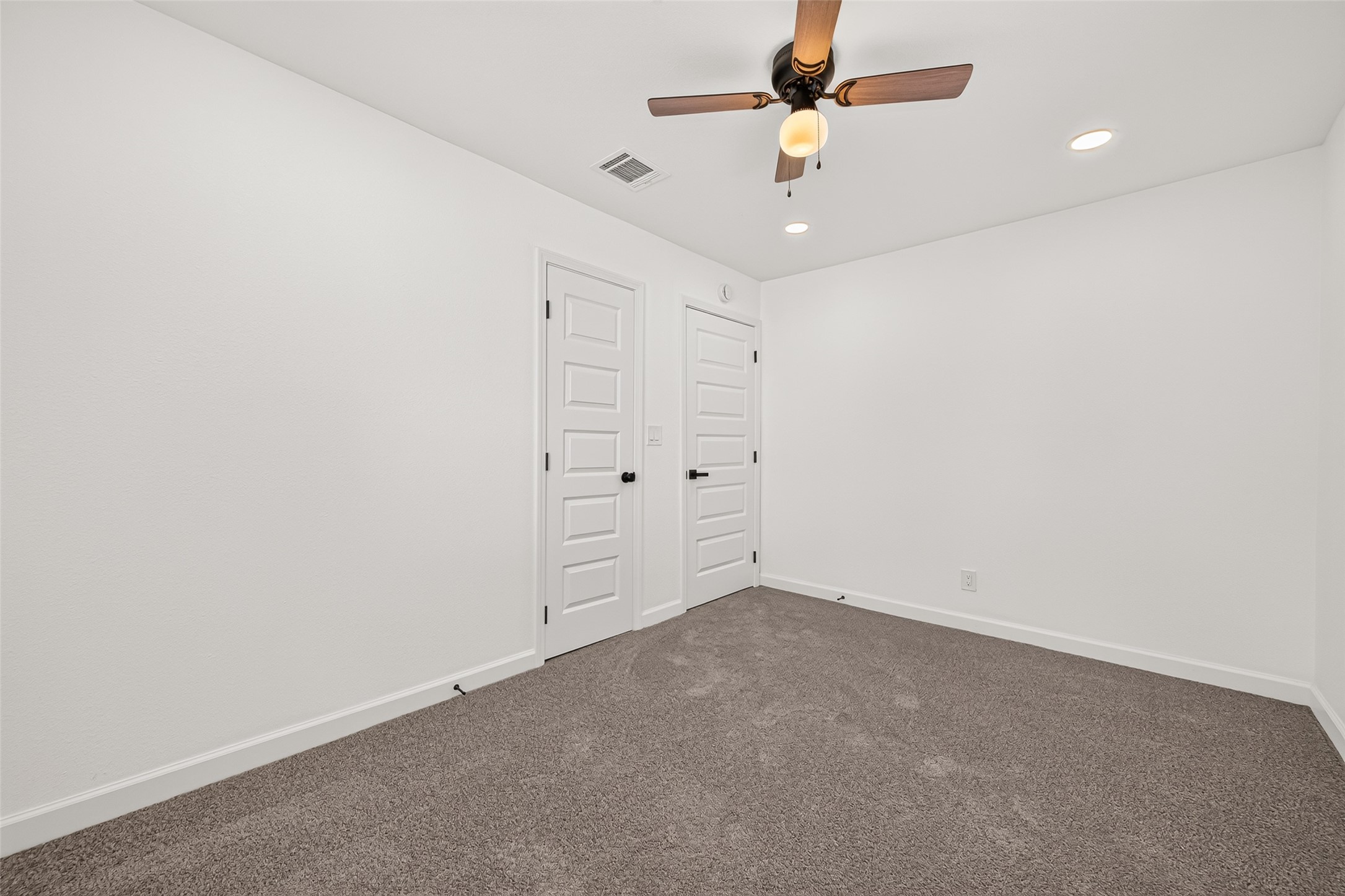 3107 Sunnydale Drive Property Photo 41