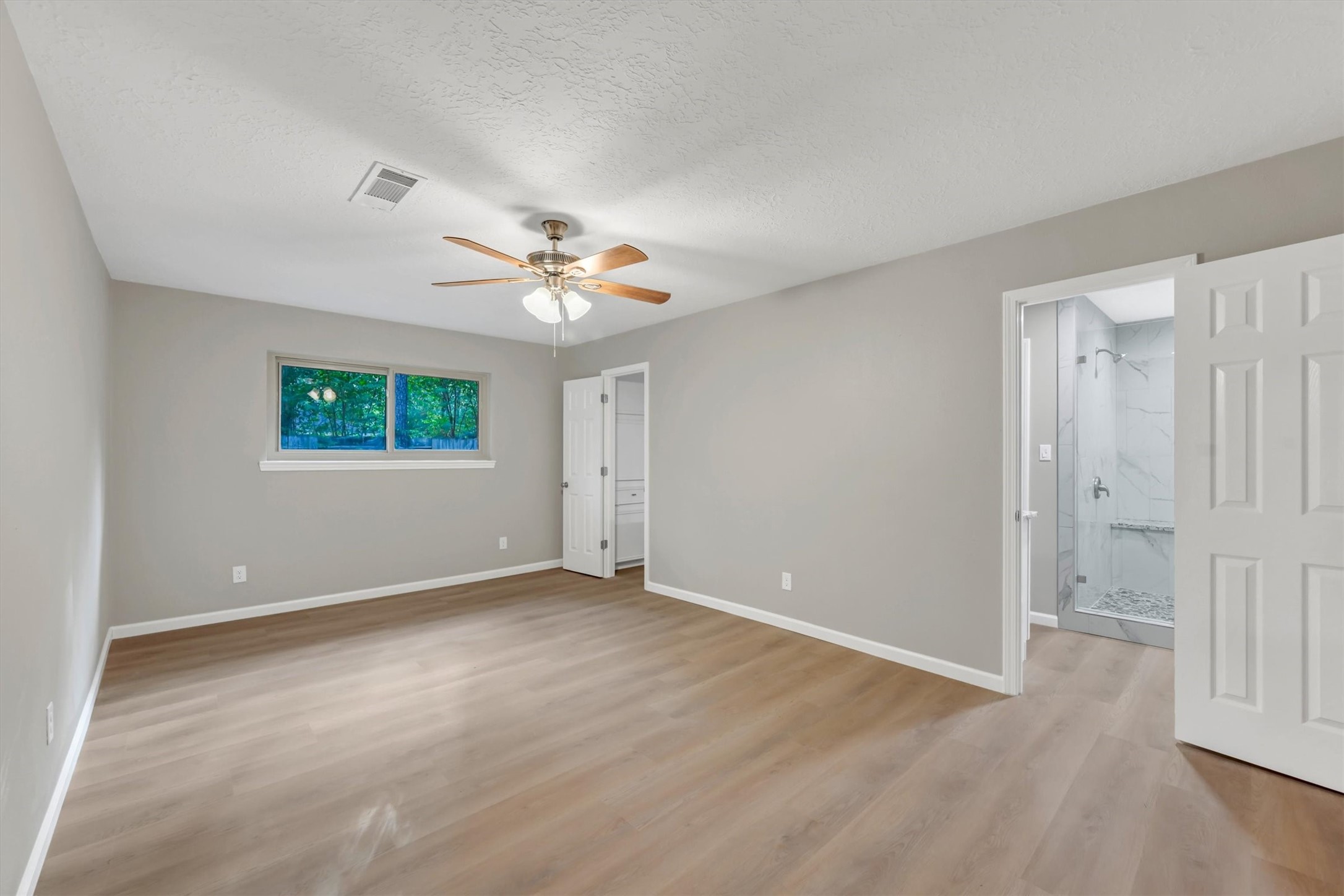 6415 Moccasin Bend Drive Property Photo 15
