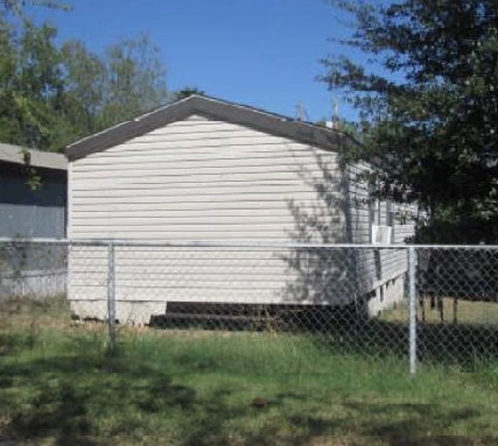 701 Jay Property Photo 2