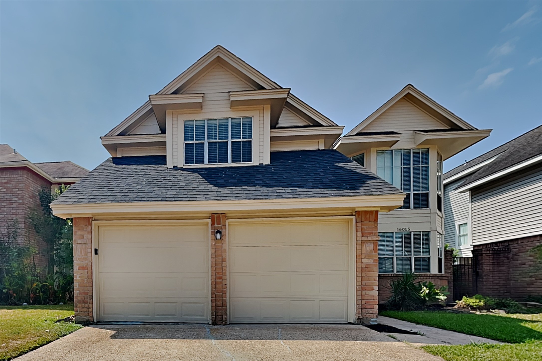 16015 Juniper Grove Drive Property Photo 1