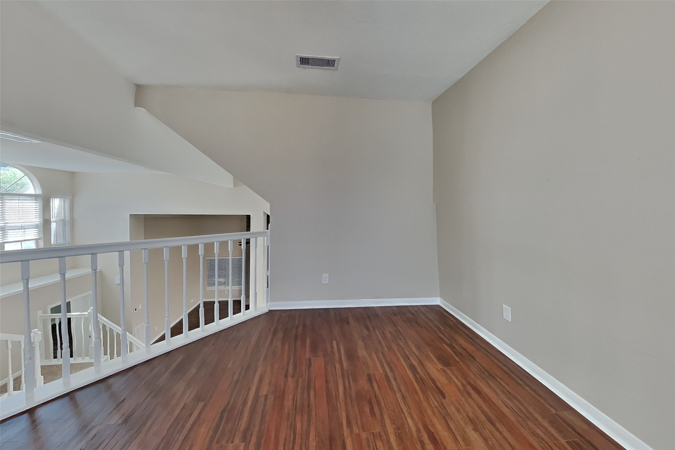 16015 Juniper Grove Drive Property Photo 16