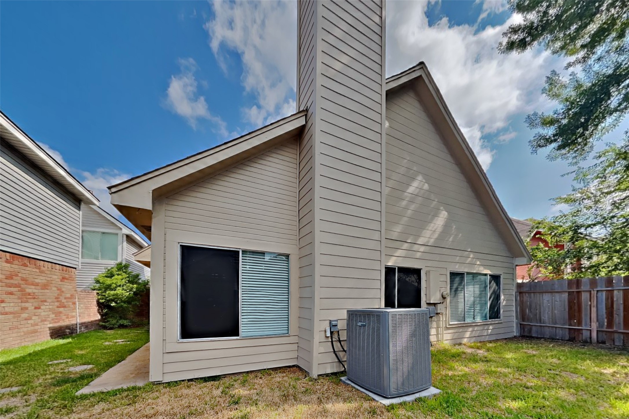 16015 Juniper Grove Drive Property Photo 18