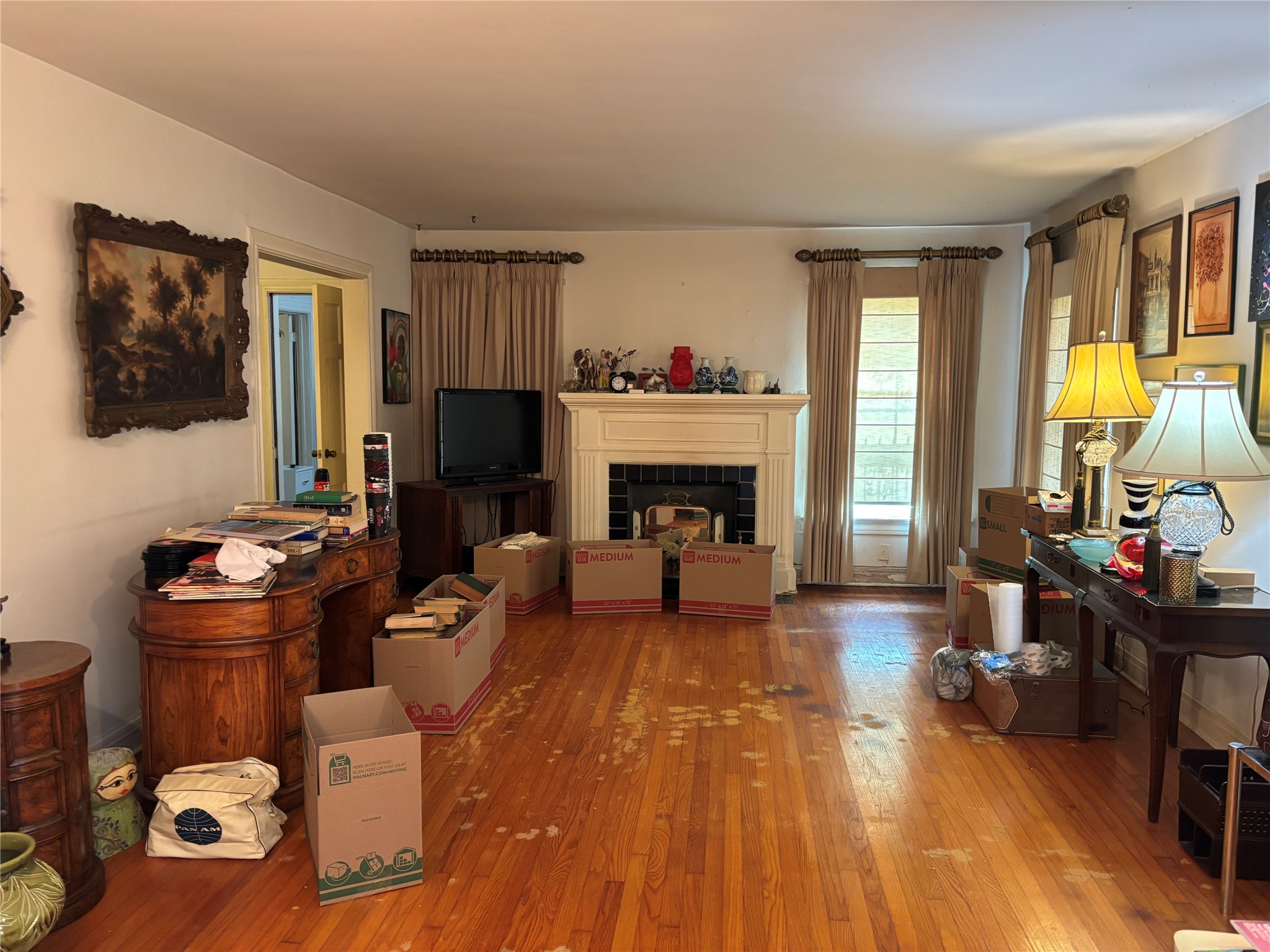 3229 Binz Street Property Photo 2