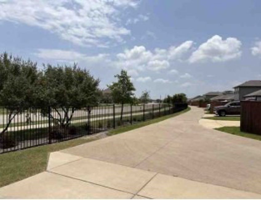2828 Journey Lane Property Photo 6