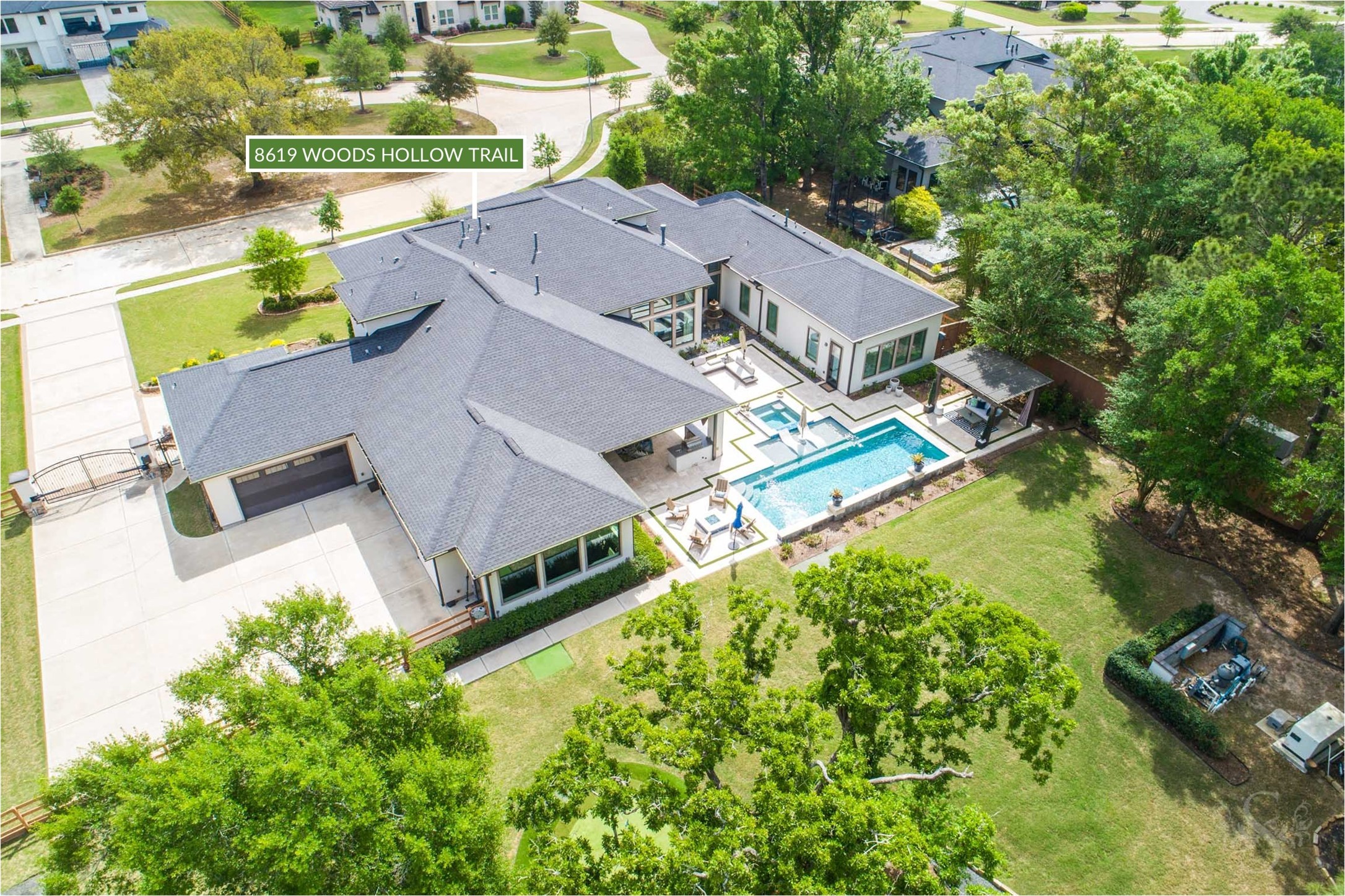 8619 Woods Hollow Trail Property Photo 44