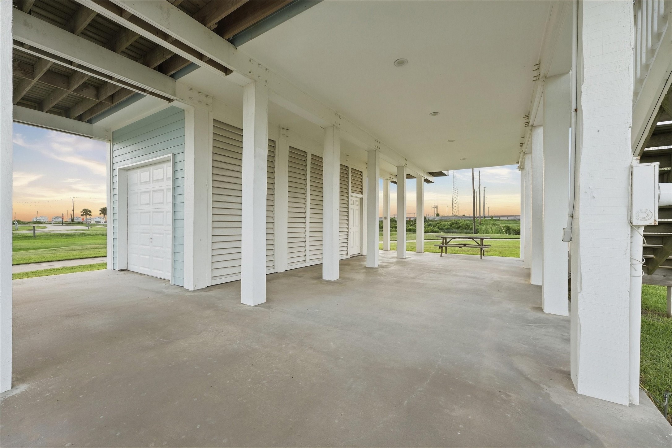 25246 Intrepid Lane Property Photo 34