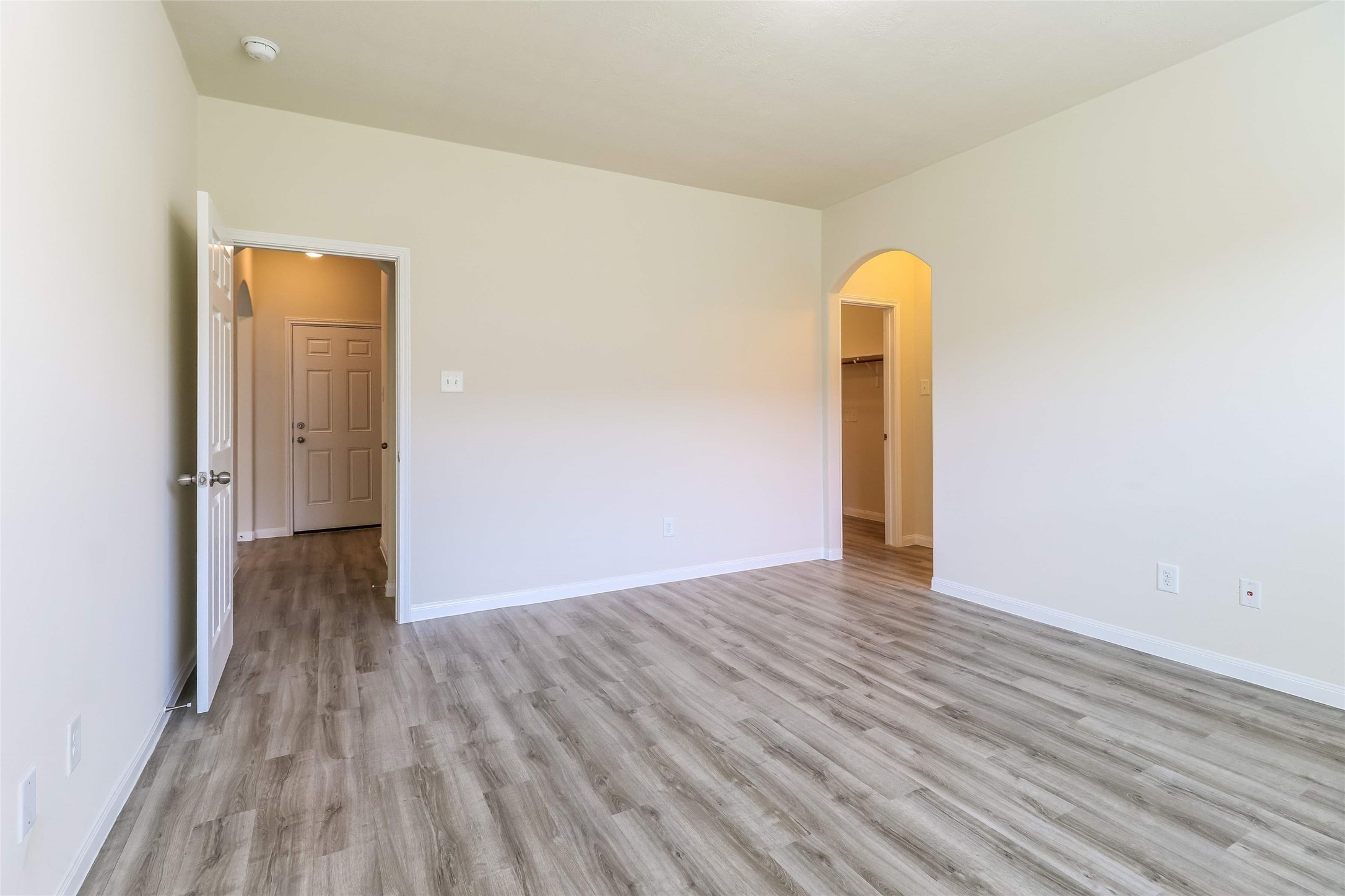 12355 Dona Lane Property Photo 12