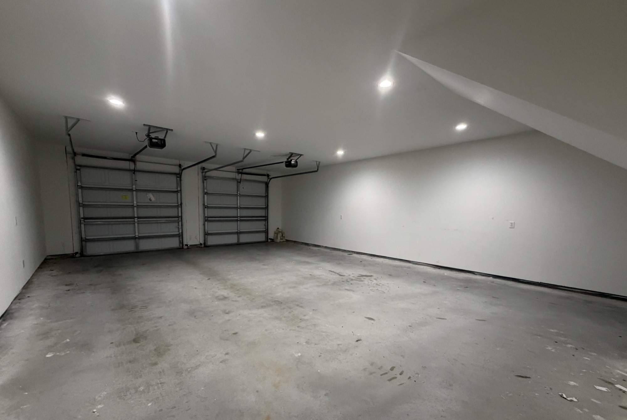 9905 Excaliburs Court B Property Photo 10