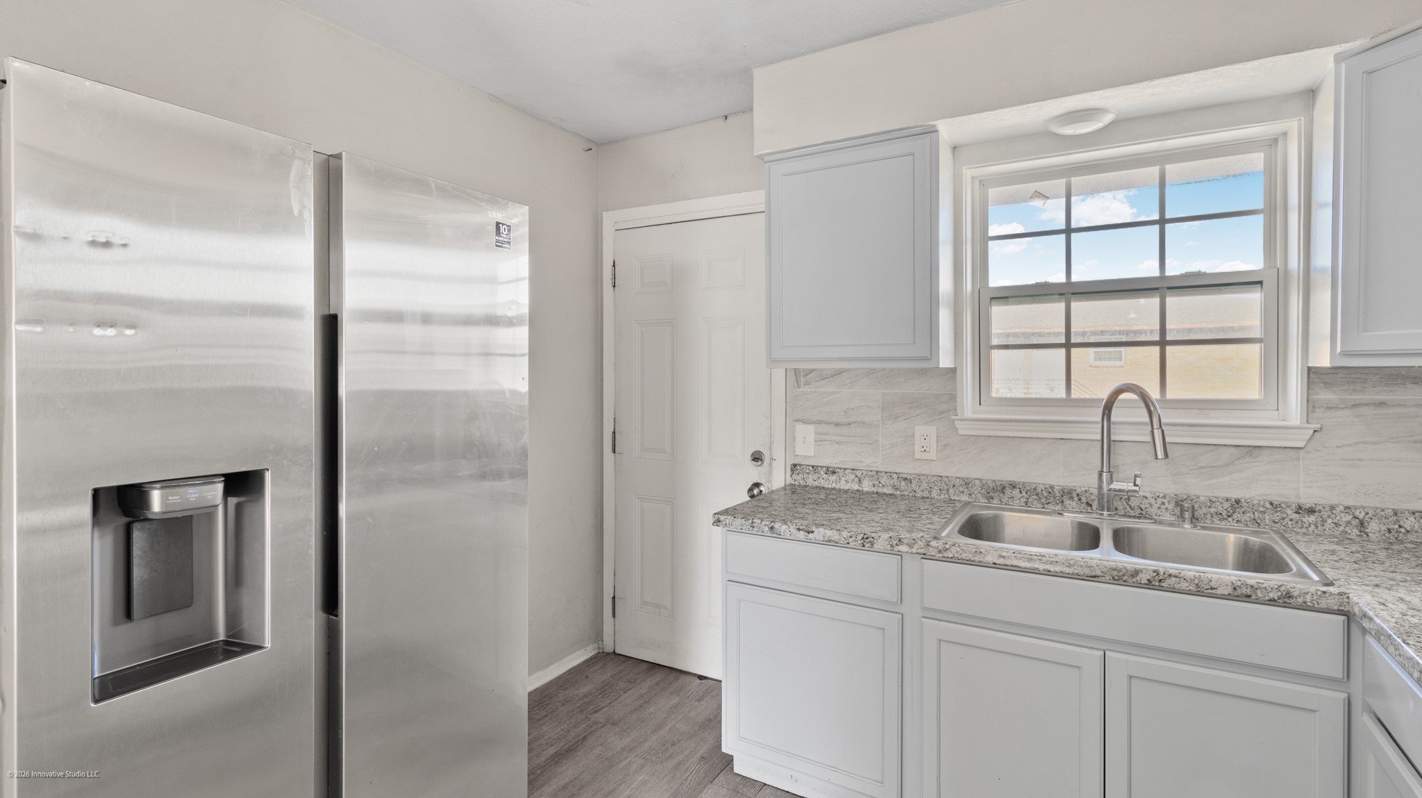 8001 South Loop E 116 Property Photo 2