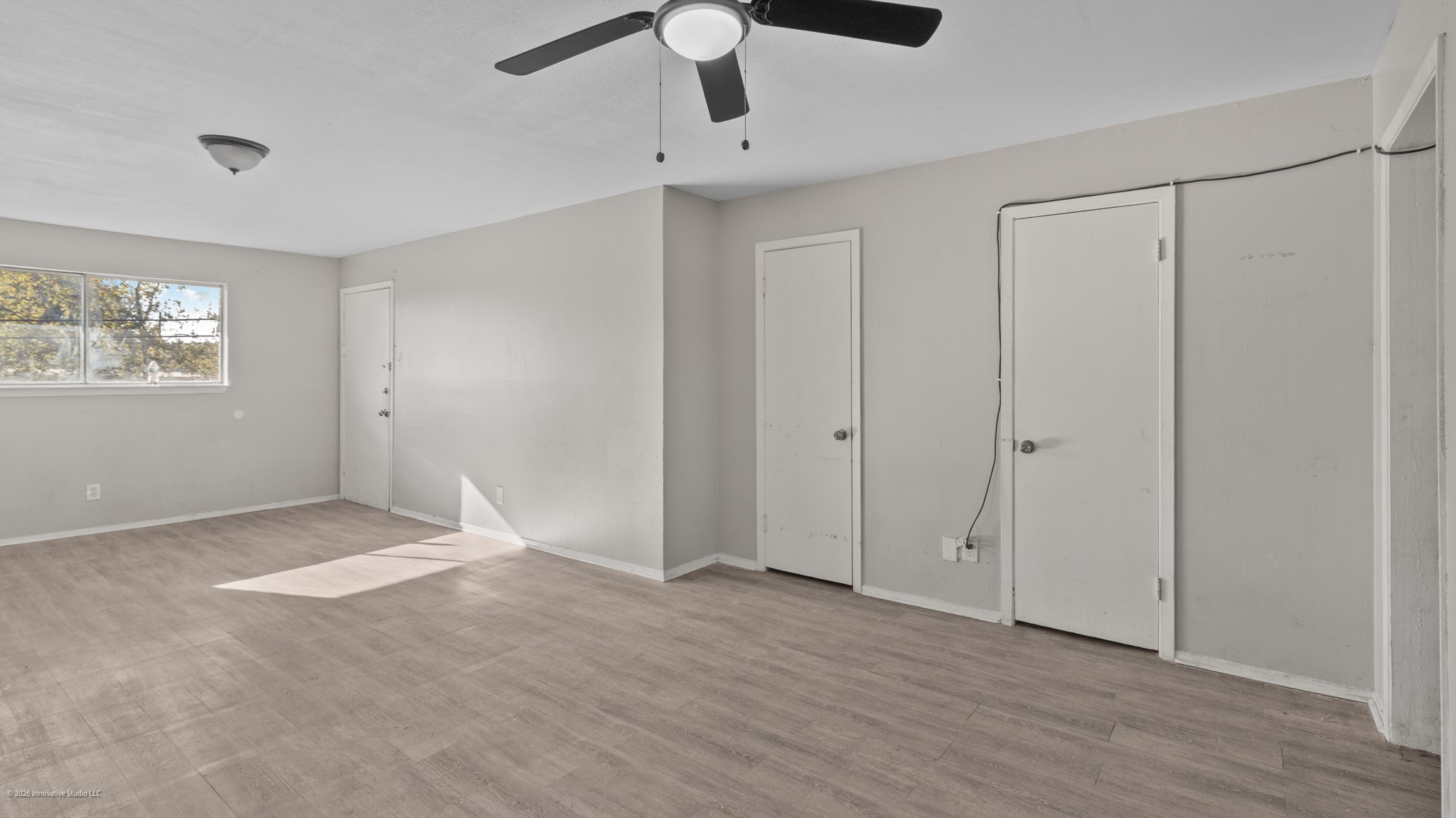 8001 South Loop E 116 Property Photo 6