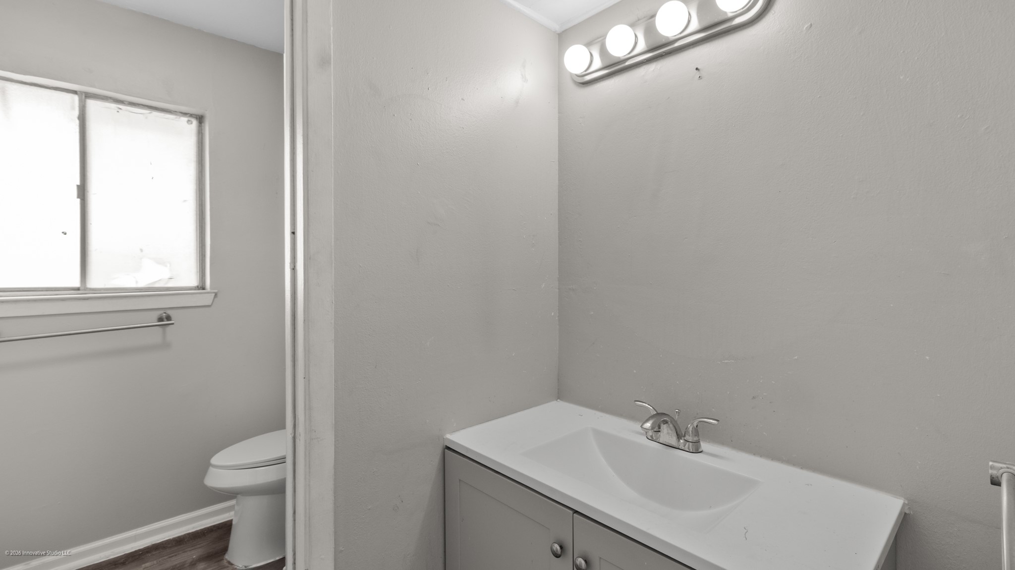 8001 South Loop E 116 Property Photo 12