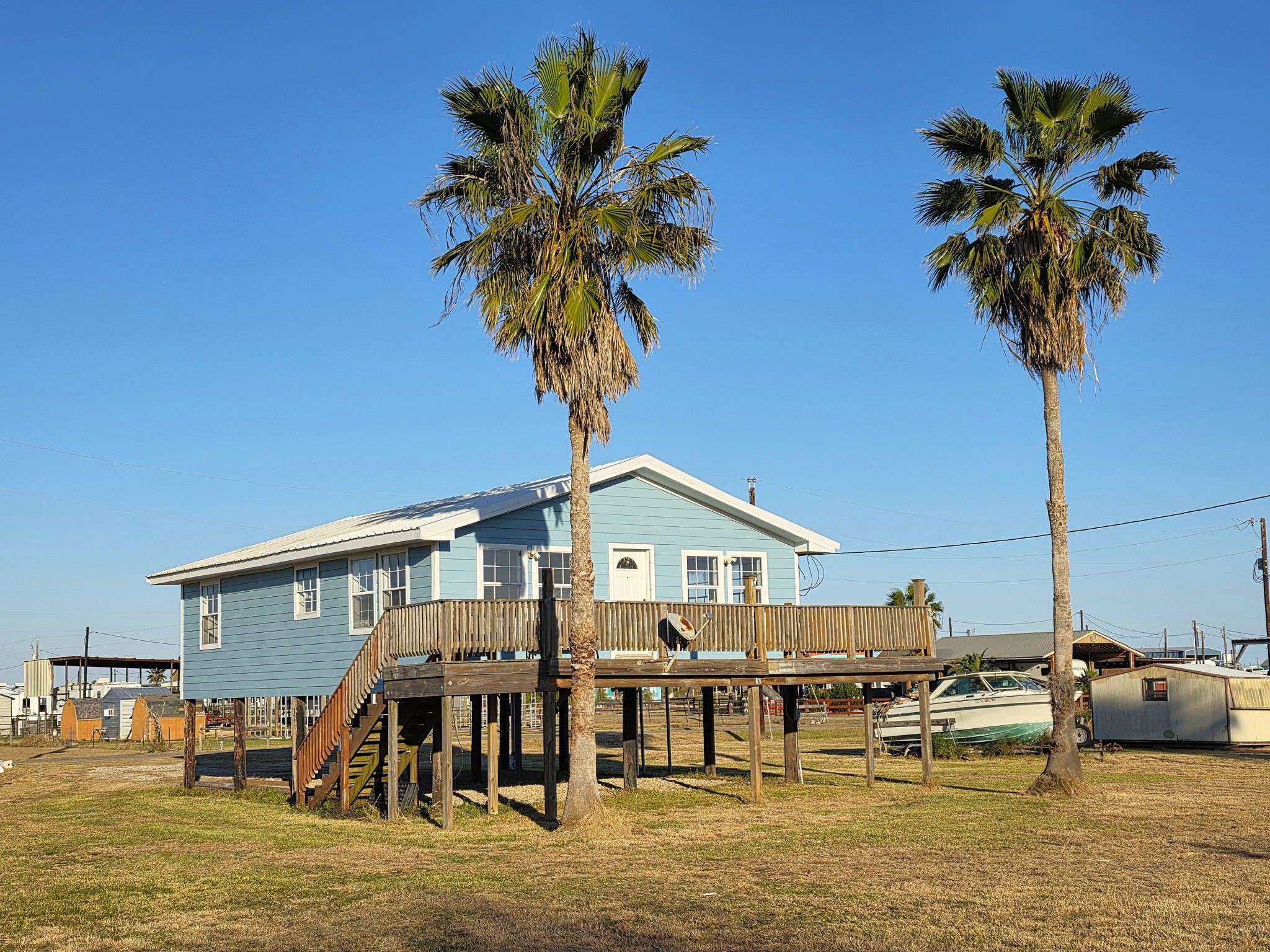405 Blue Water Boulevard Property Photo 2