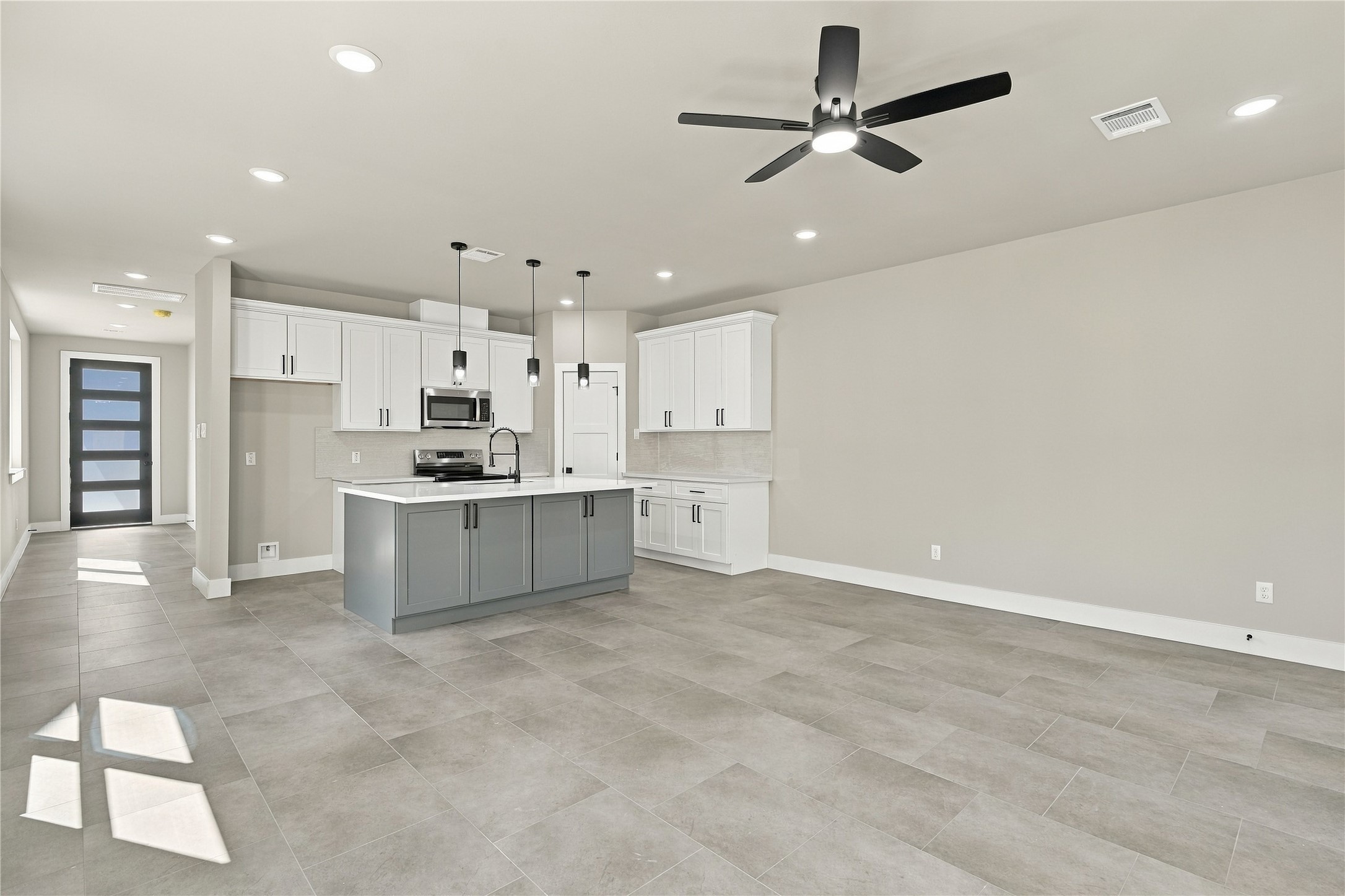 4313 Clover Street A/b Property Photo 16