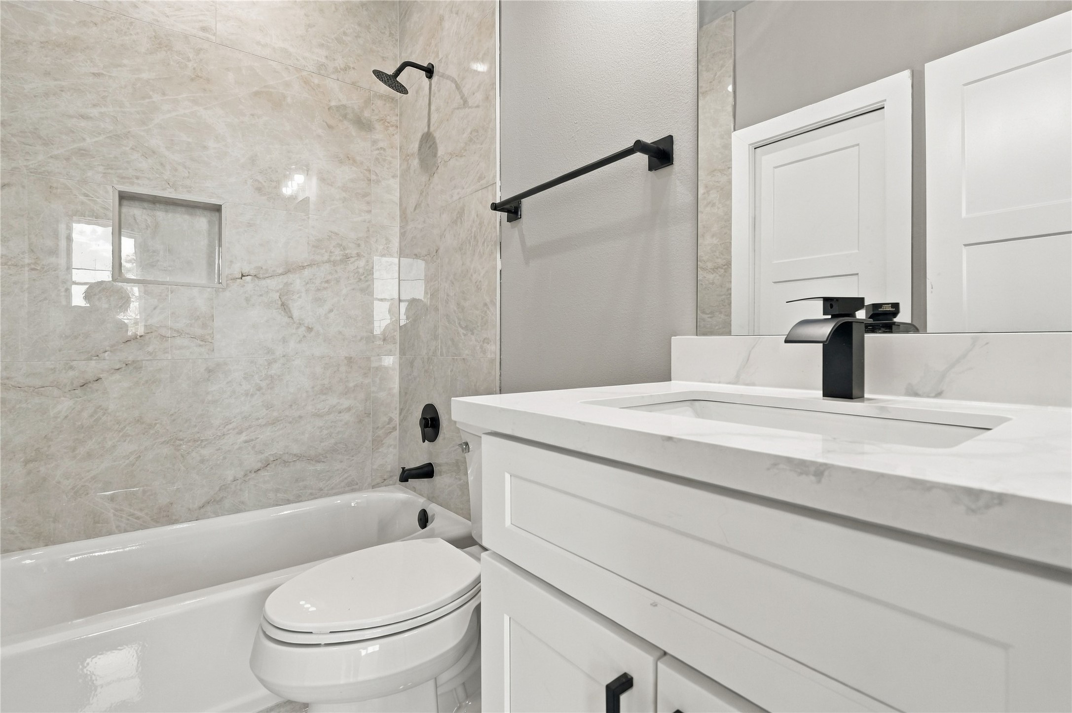 4313 Clover Street A/b Property Photo 23