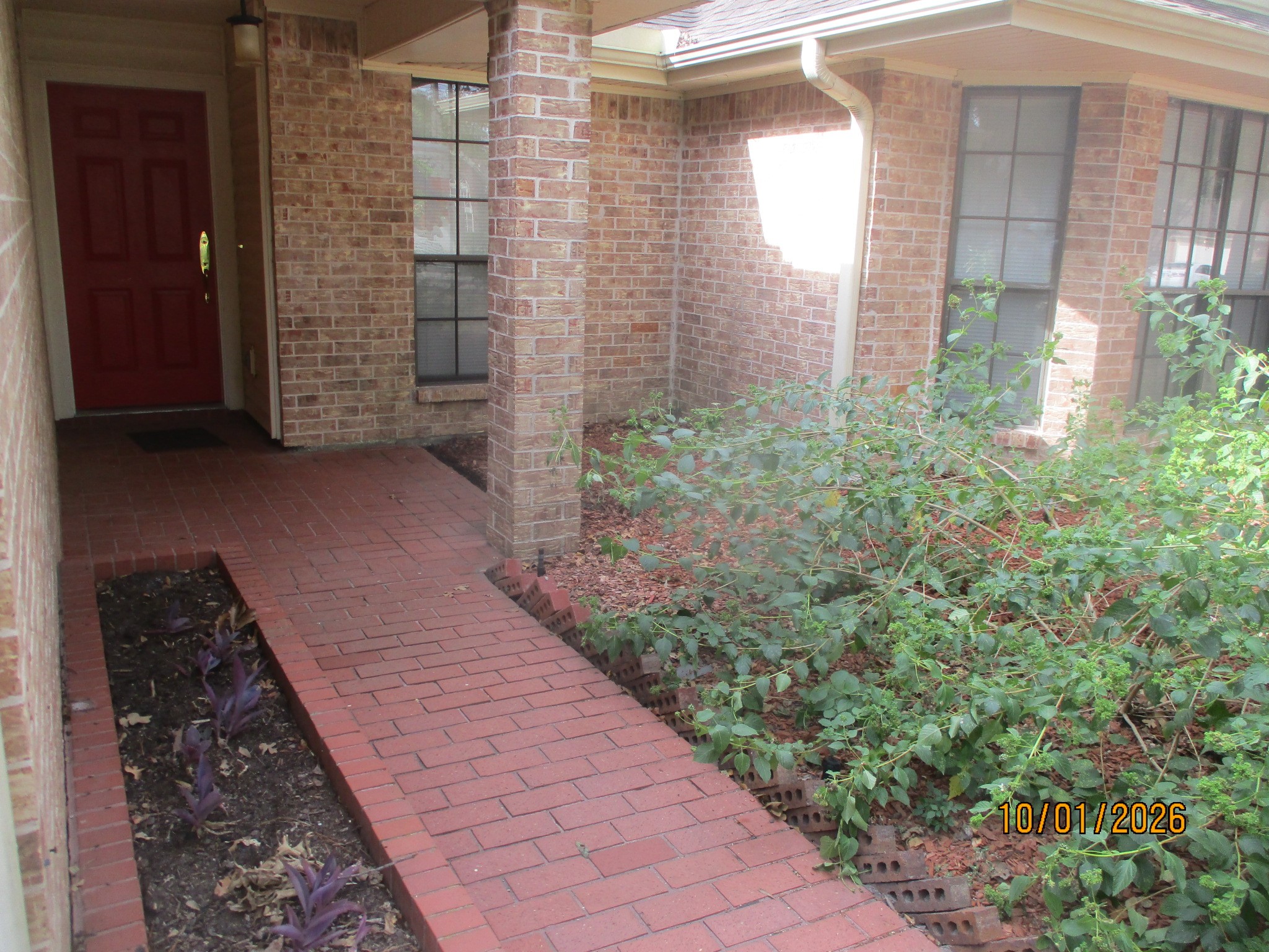 25 Dover Drive Property Photo 1
