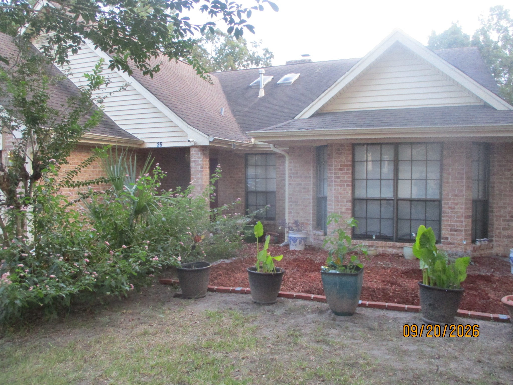 25 Dover Drive Property Photo 2