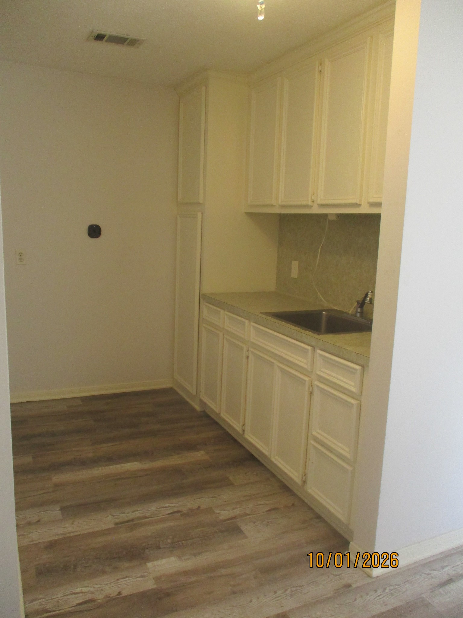 25 Dover Drive Property Photo 41