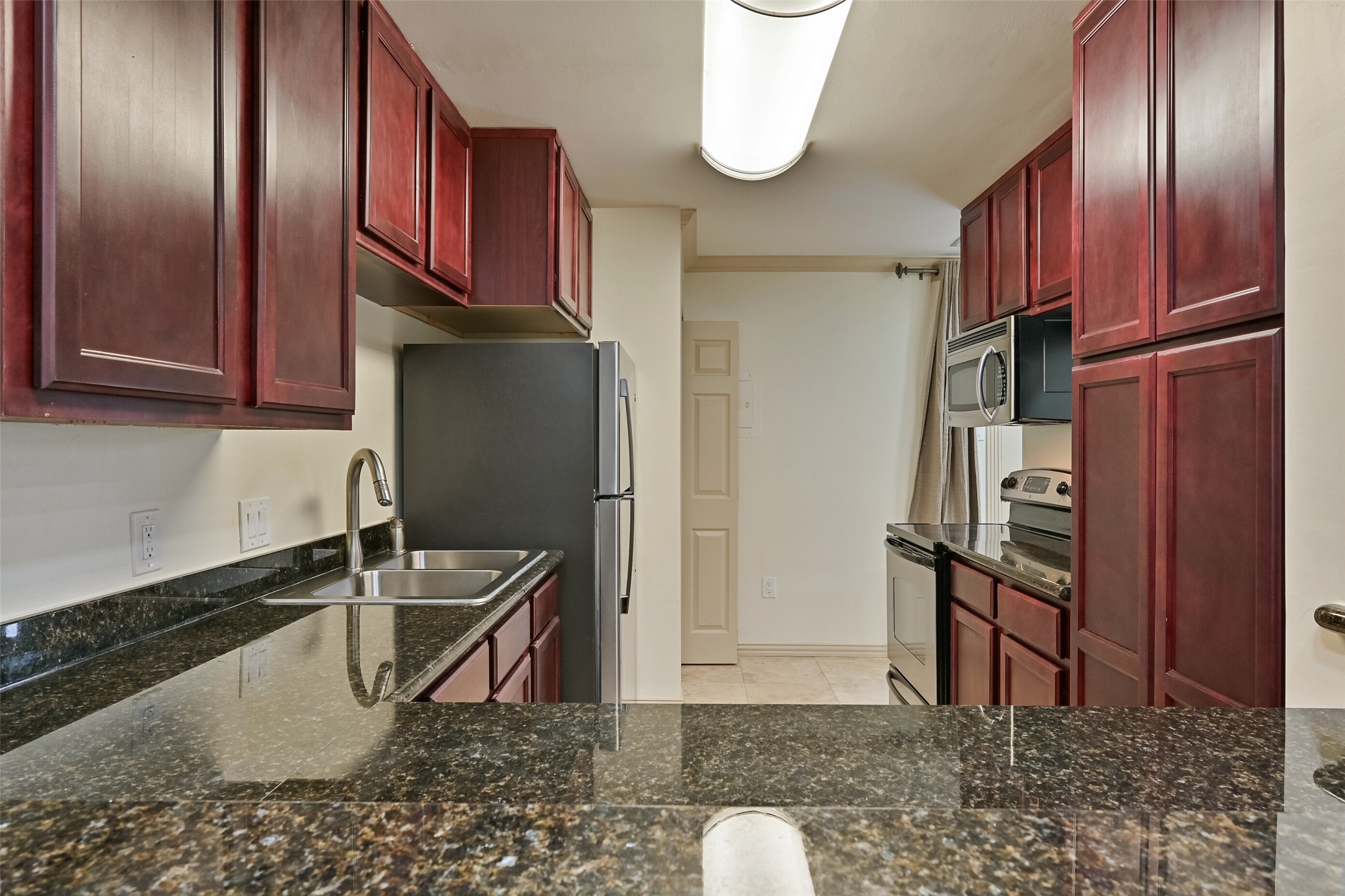 402 Postoffice 207 Property Photo 5