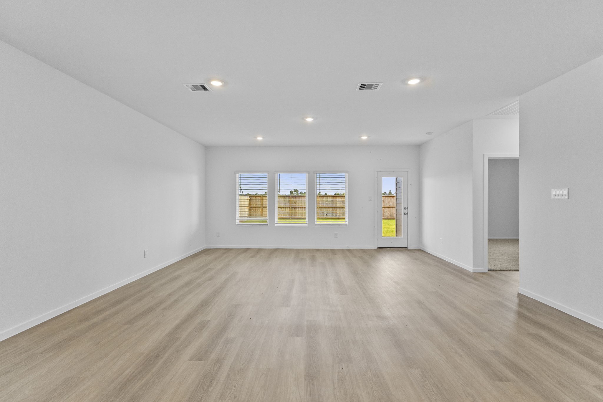 540 Wax Myrtle Way Property Photo 10