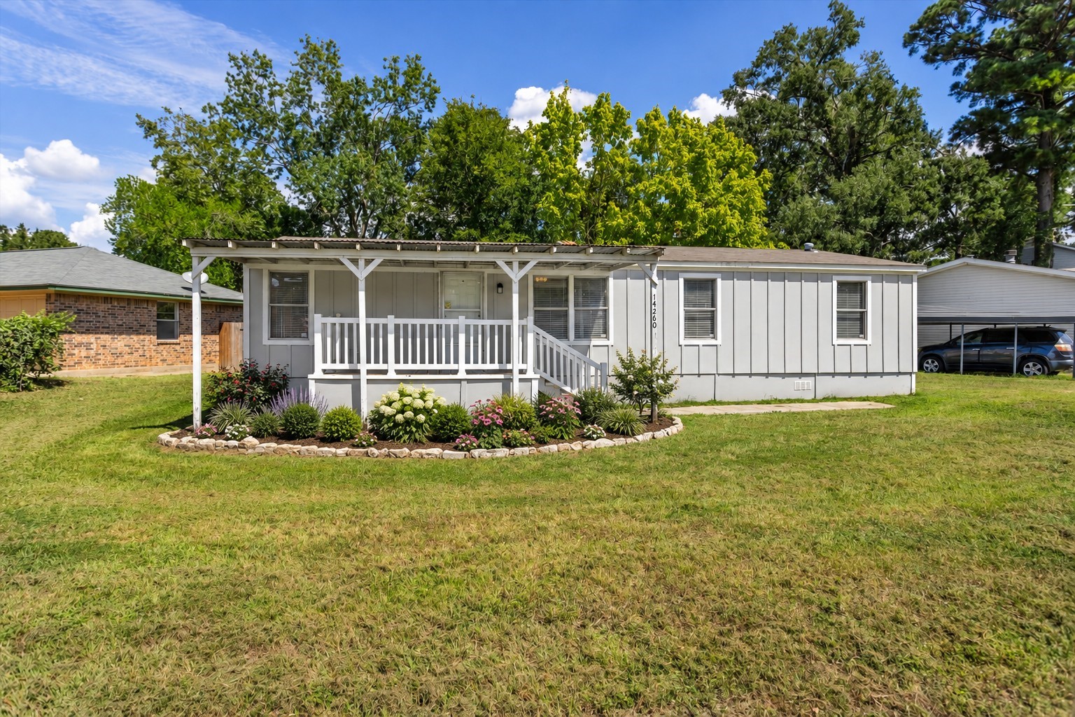 14260 Shadow Bay Drive Property Photo 1