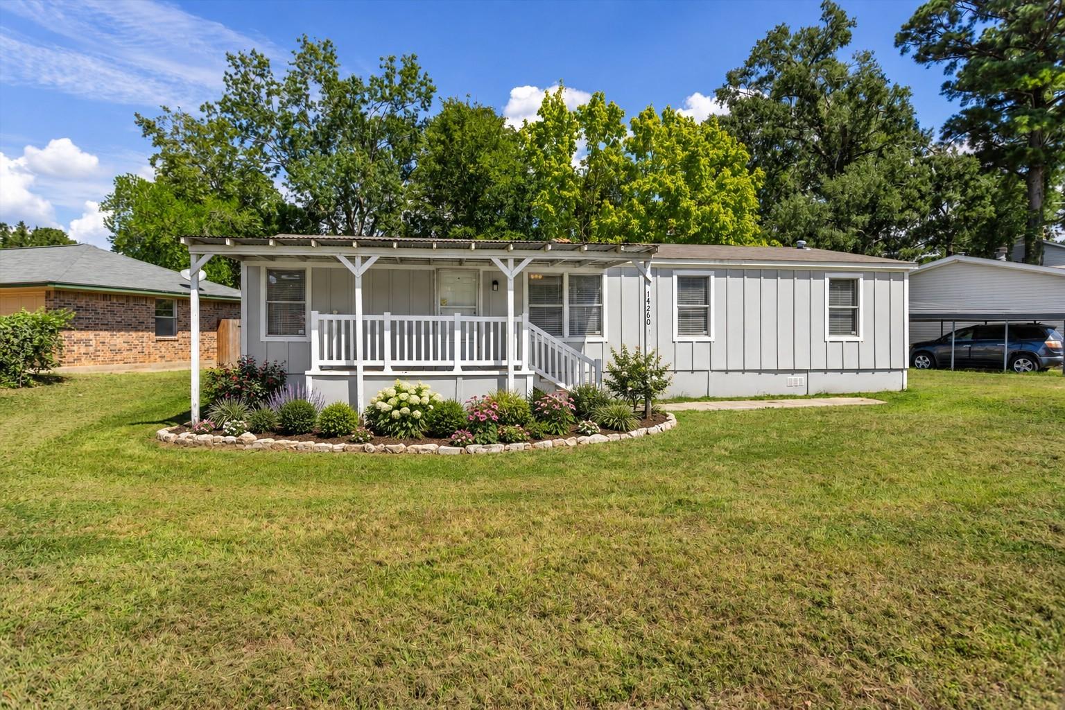 14260 Shadow Bay Drive, Willis TX 77318 Property Photo 1