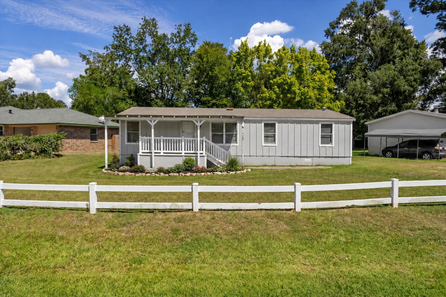 14260 Shadow Bay Drive Property Photo 3