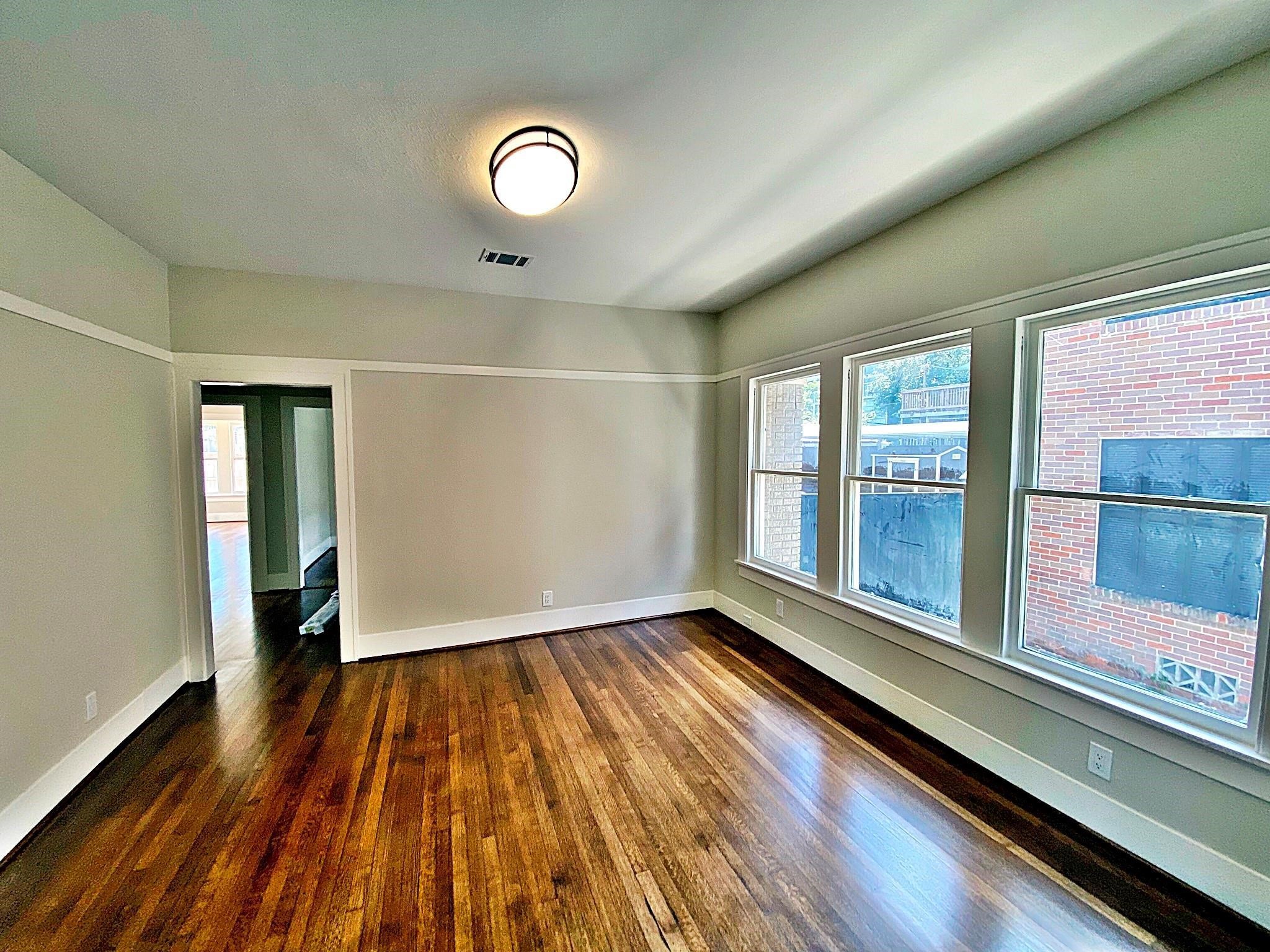 1625 W Alabama Street Property Photo 6