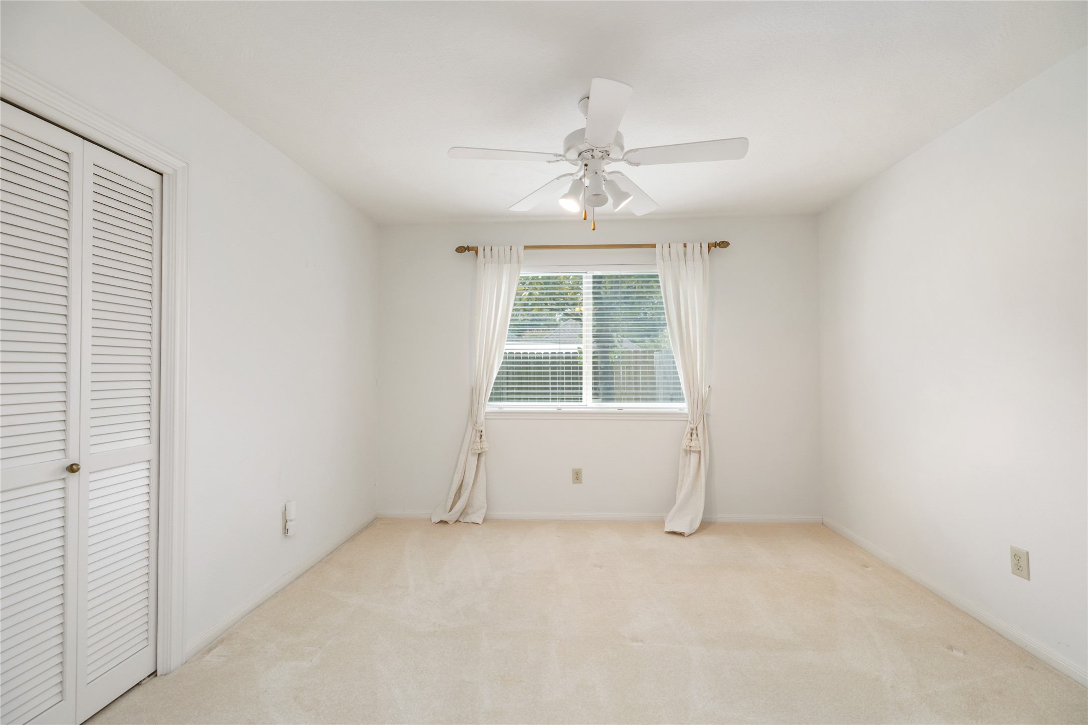18202 Widcombe Drive Property Photo 17