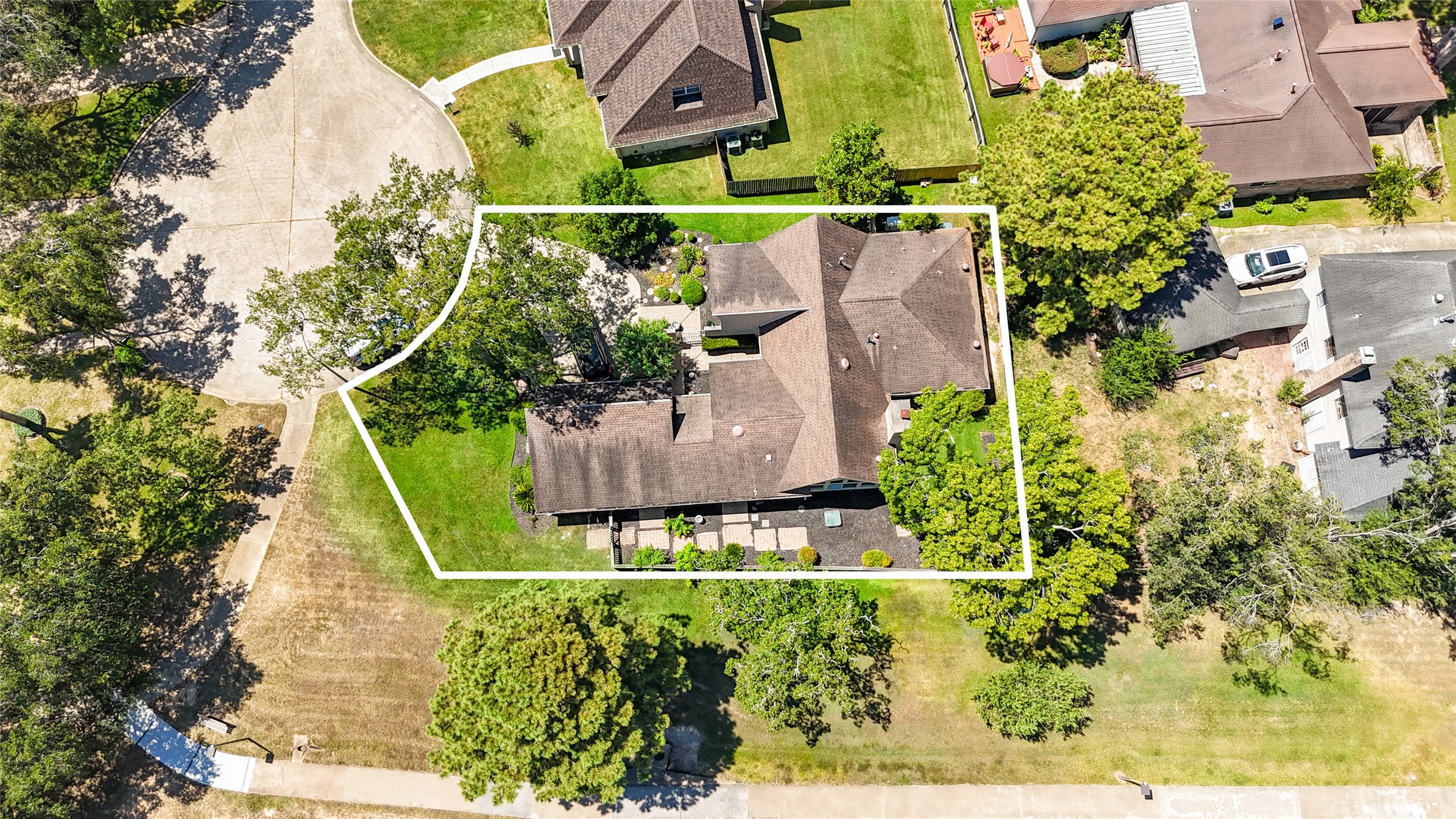 18202 Widcombe Drive Property Photo 24