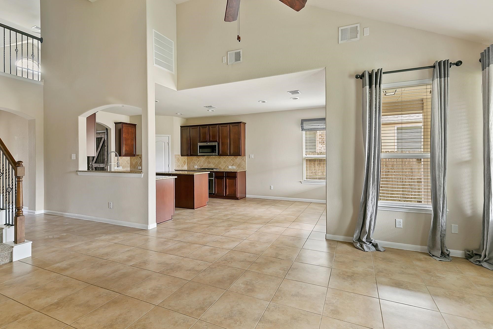 26315 Cedar Pine Drive Property Photo 13