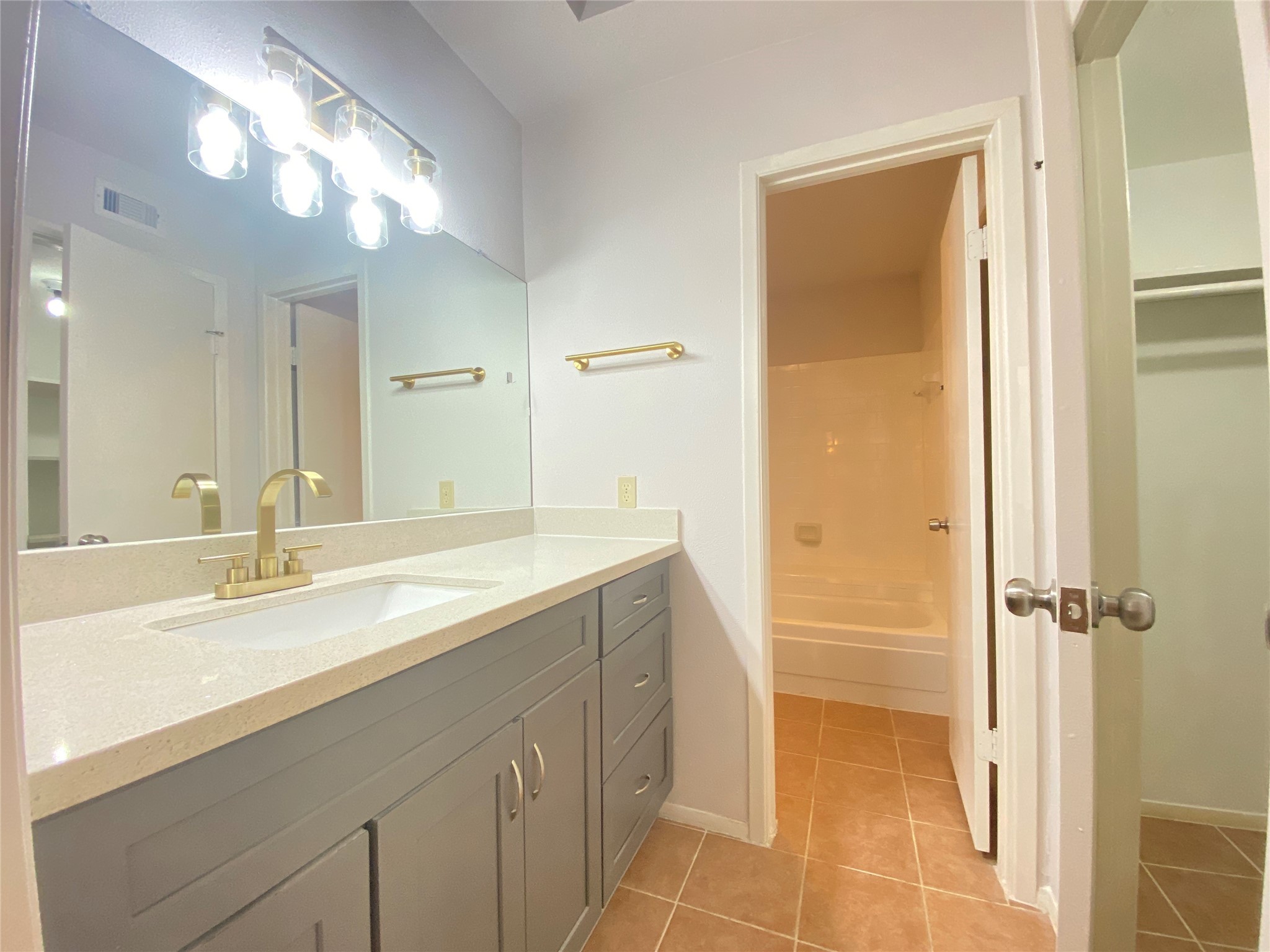 2601 S Braeswood Boulevard 605 Property Photo 16