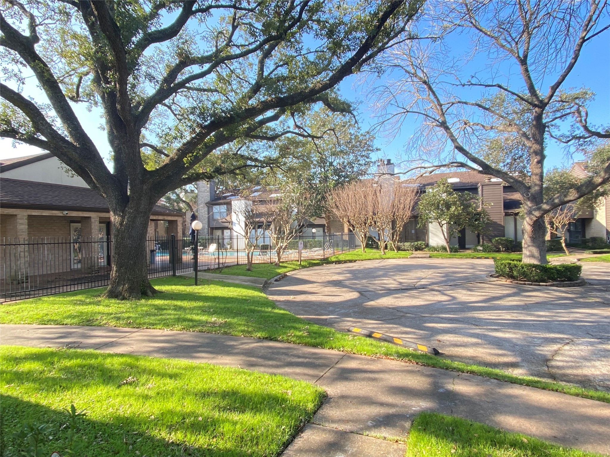 2601 S Braeswood Boulevard 605 Property Photo 18