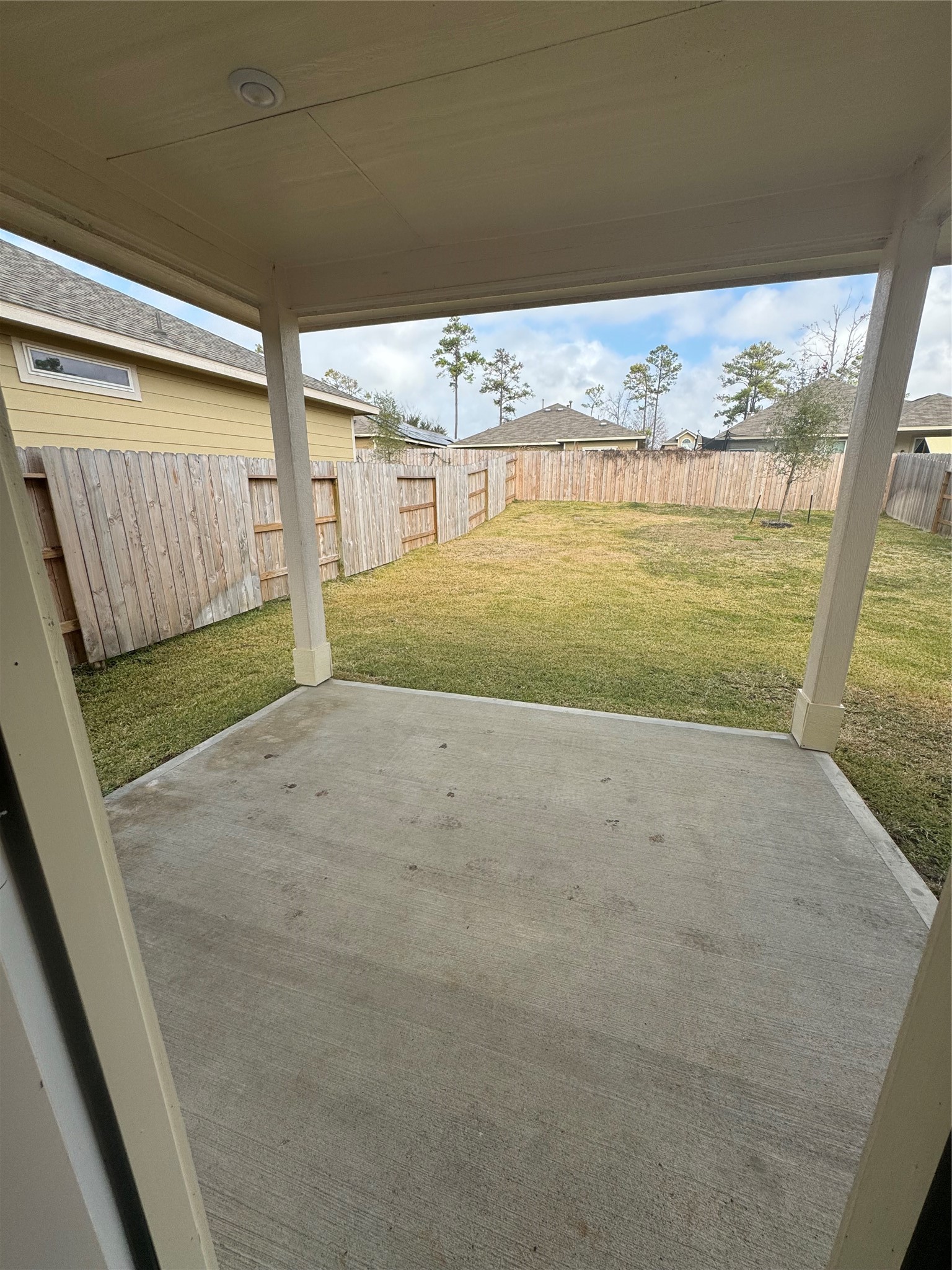 18528 Meadow Point Lane Property Photo 30