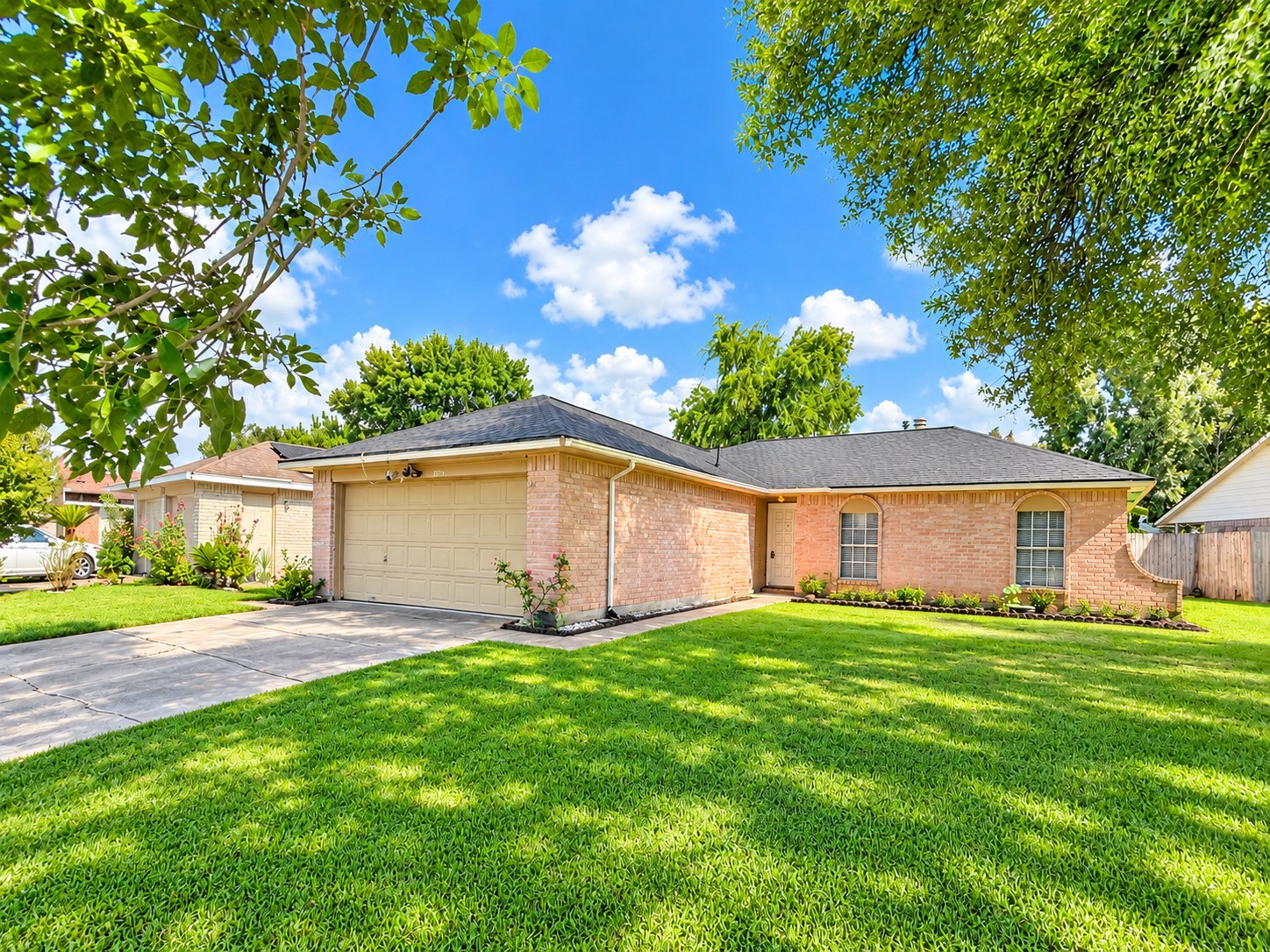 16347 Villaret Drive Property Photo 20