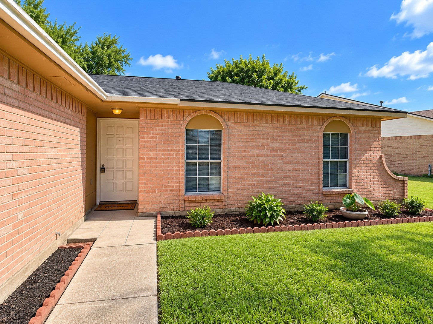 16347 Villaret Drive Property Photo 22
