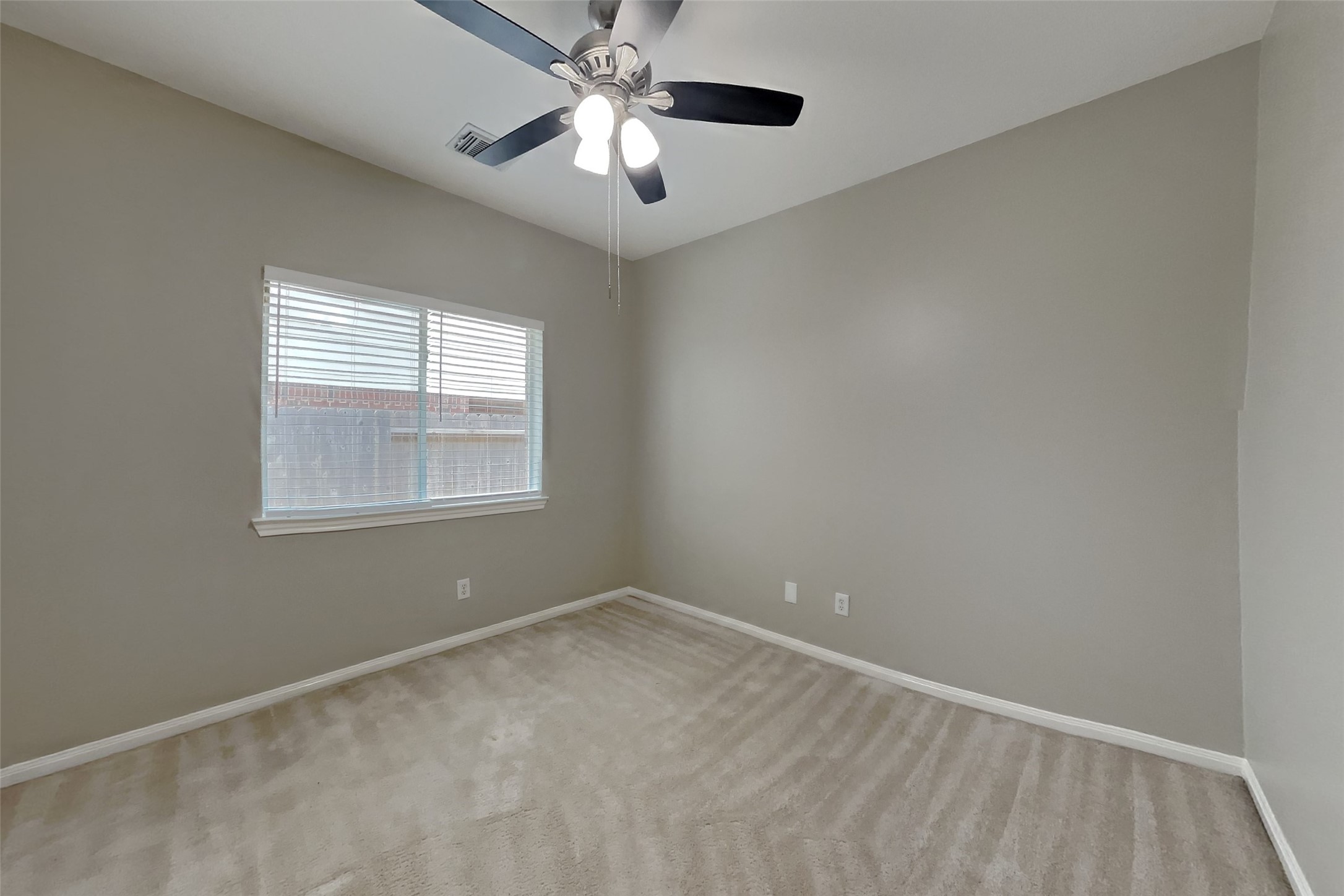 2922 Maple Bend Drive Property Photo 11