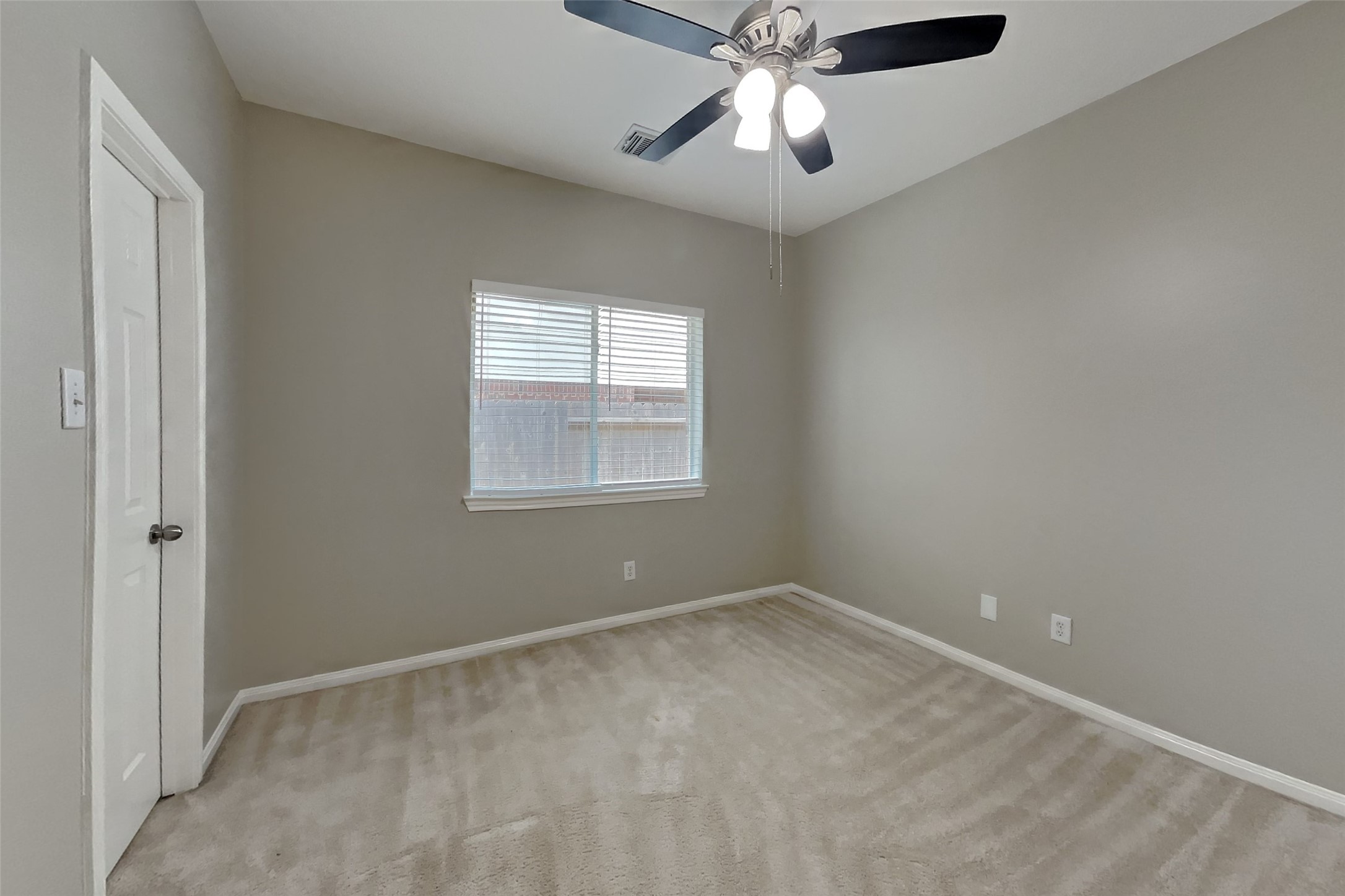 2922 Maple Bend Drive Property Photo 12