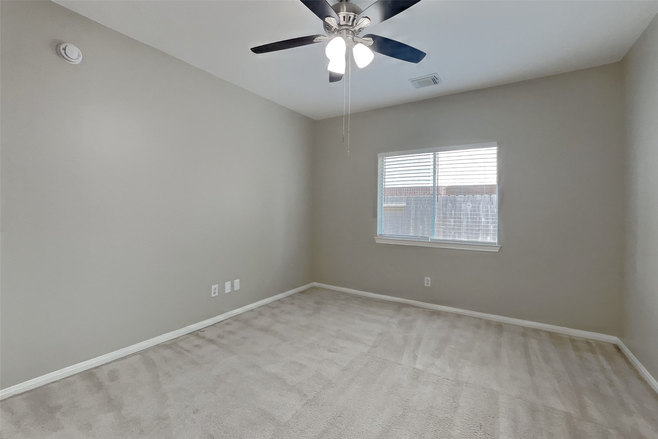 2922 Maple Bend Drive Property Photo 17