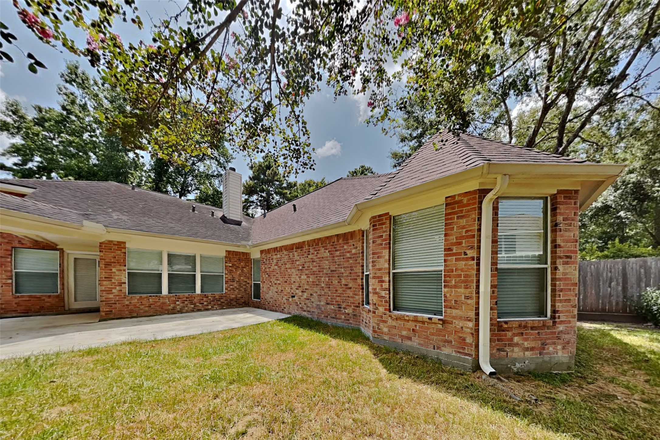 2922 Maple Bend Drive Property Photo 19