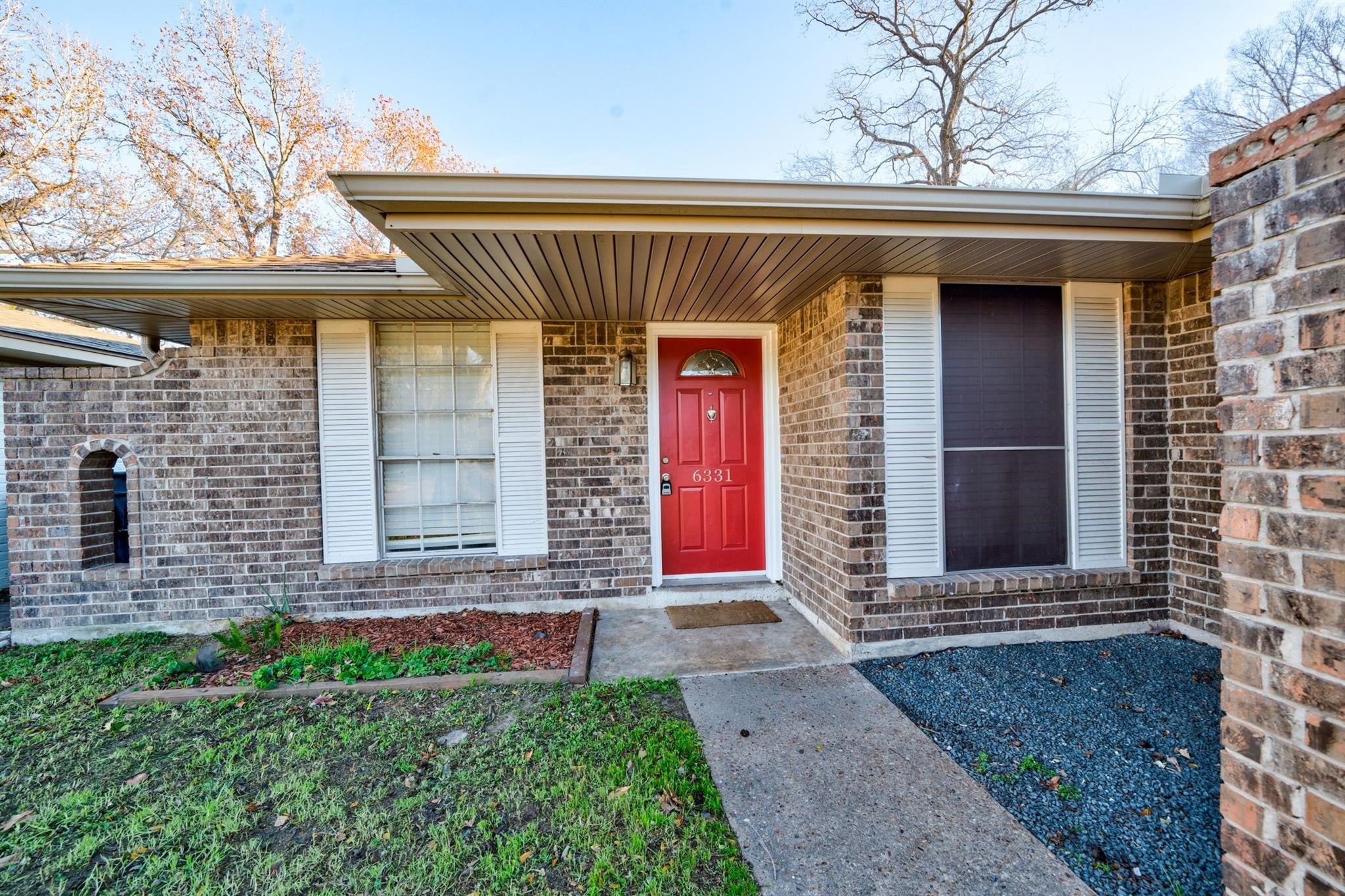 6331 Oaknut Drive Property Photo 2