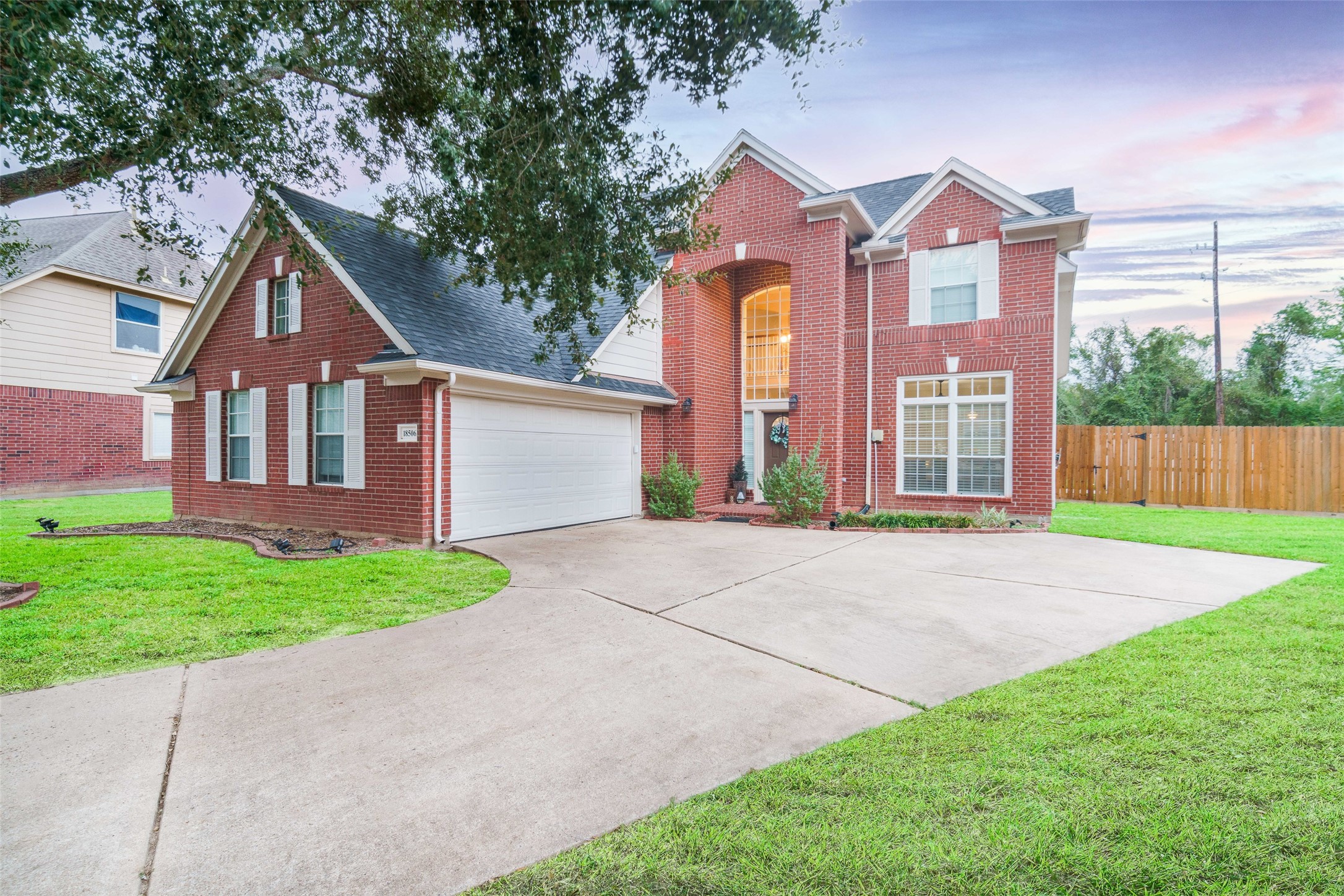 18506 Park Harbor Drive Property Photo 1