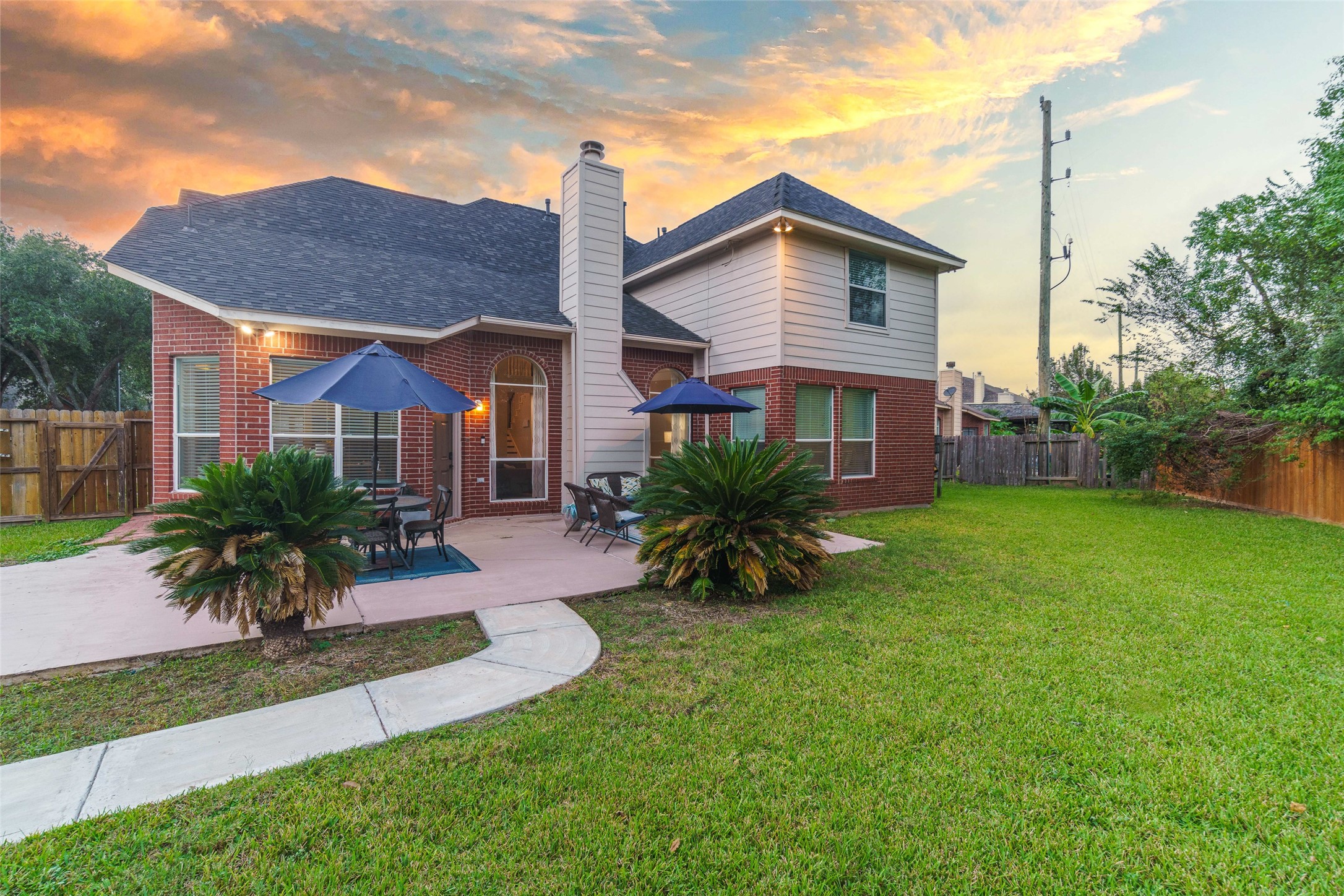 18506 Park Harbor Drive Property Photo 24